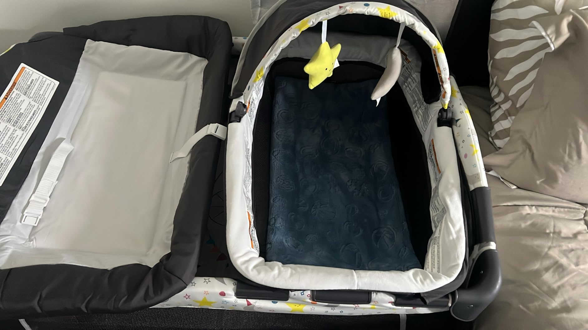 Baby Trend Lil' Snooze Deluxe II Nursery Center, Twinkle Twinkle Little Moon customer photo 1
