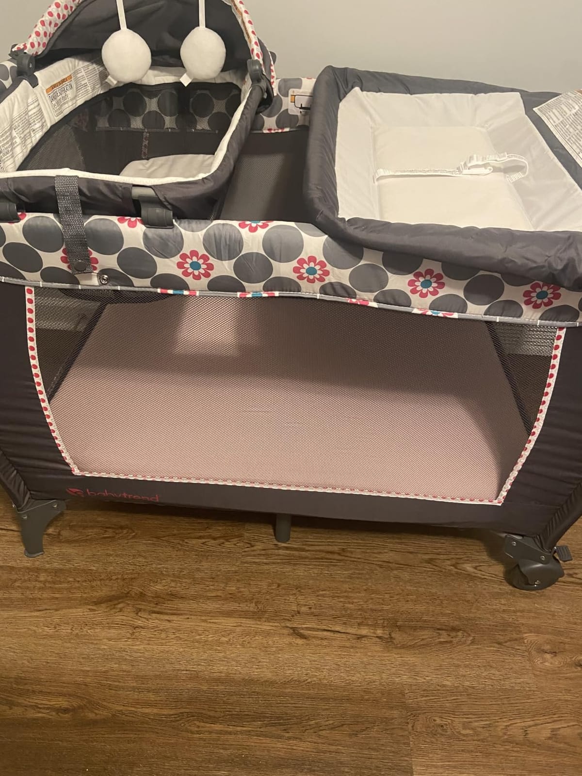 Baby Trend Lil' Snooze Deluxe II Nursery Center, Twinkle Twinkle Little Moon customer photo 2