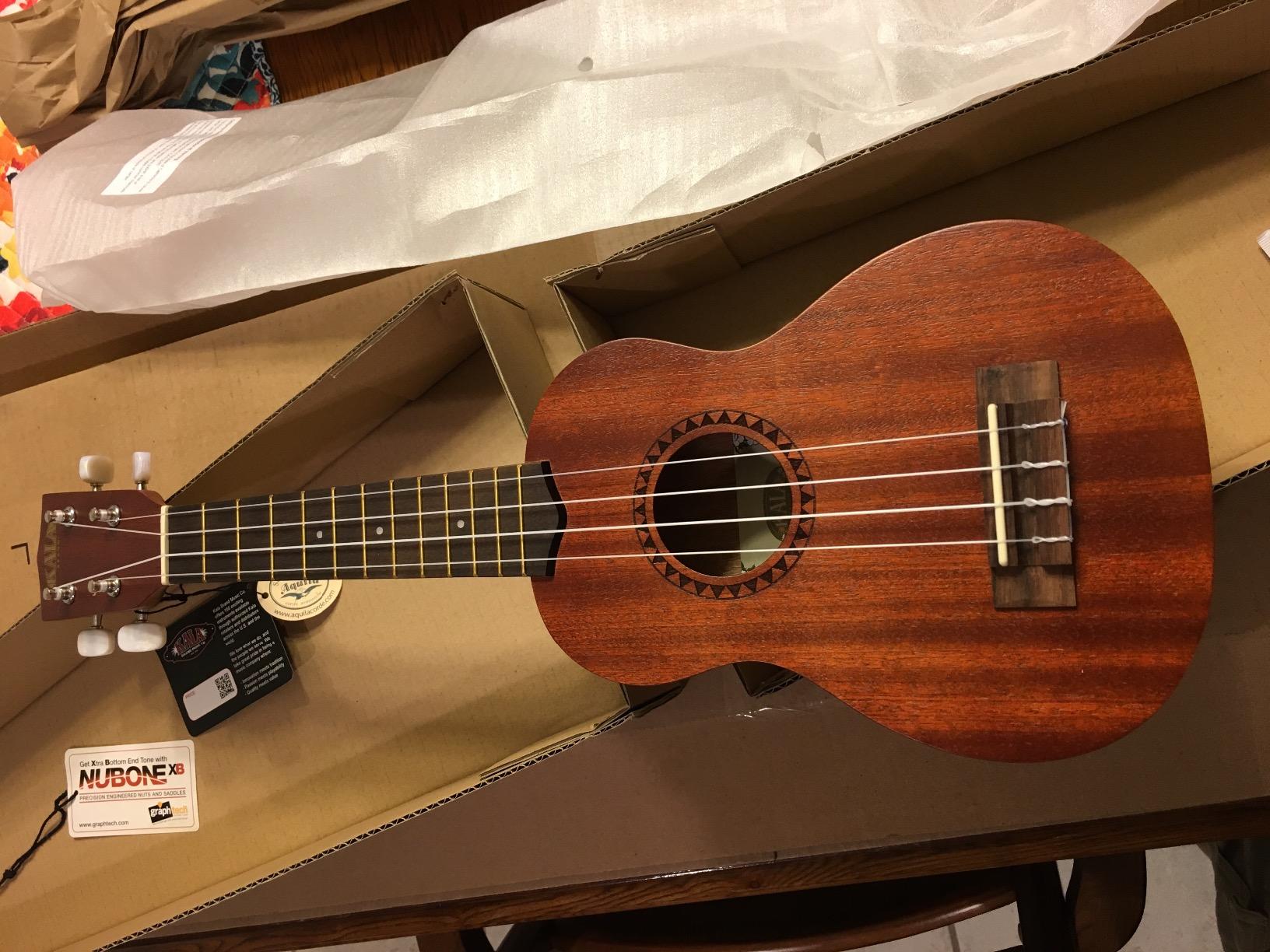 Kala KA-15S-BLK Satin Mahogany Soprano Ukulele - Black customer photo 2