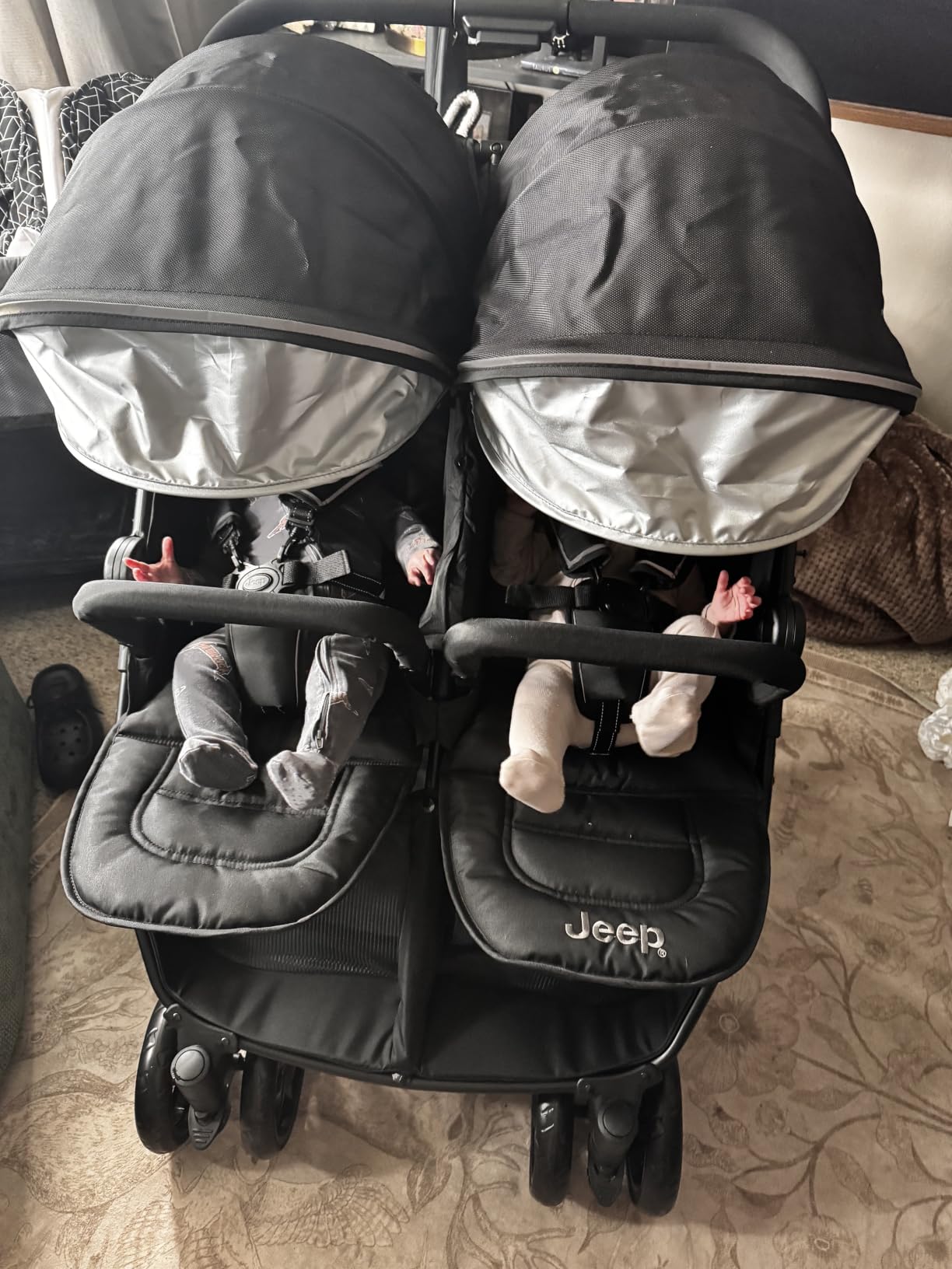 Jeep Destination Ultralight Side x Side Double Stroller, Midnight customer photo 2