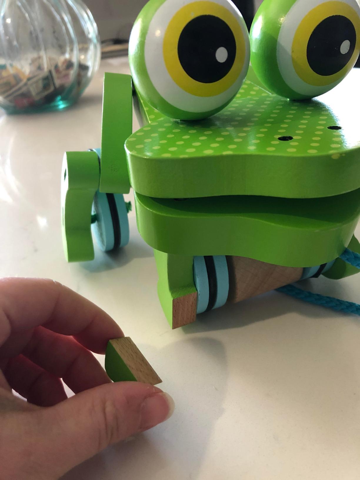 Melissa & Doug First Play Frolicking Frog Wooden Pull Toy customer photo 1