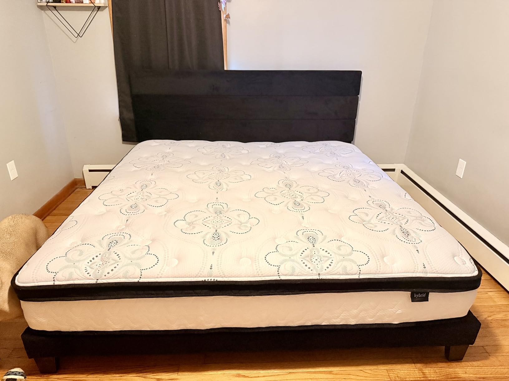 Signature Design by Ashley Queen Mattress, 10 Inch Medium Firm Hybrid customer photo 1