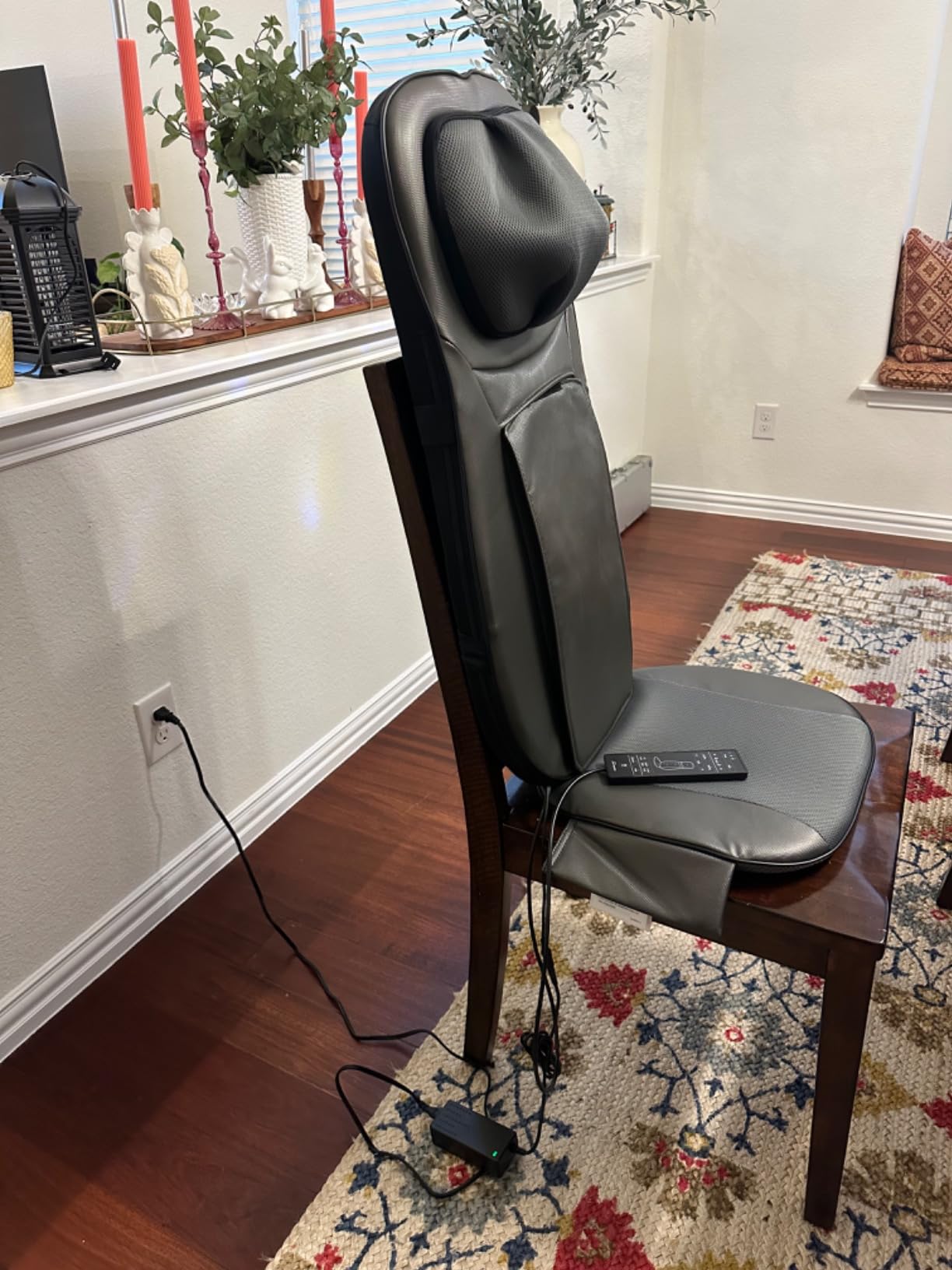 Snailax Shiatsu Neck & Back Massager with Heat Chair Pad Kneading Massage | Men Women Gift, Adjustable Neck Massage, Spot & Rolling Massage, Seat Vibration, 5/10/15 Min Timer customer photo 2
