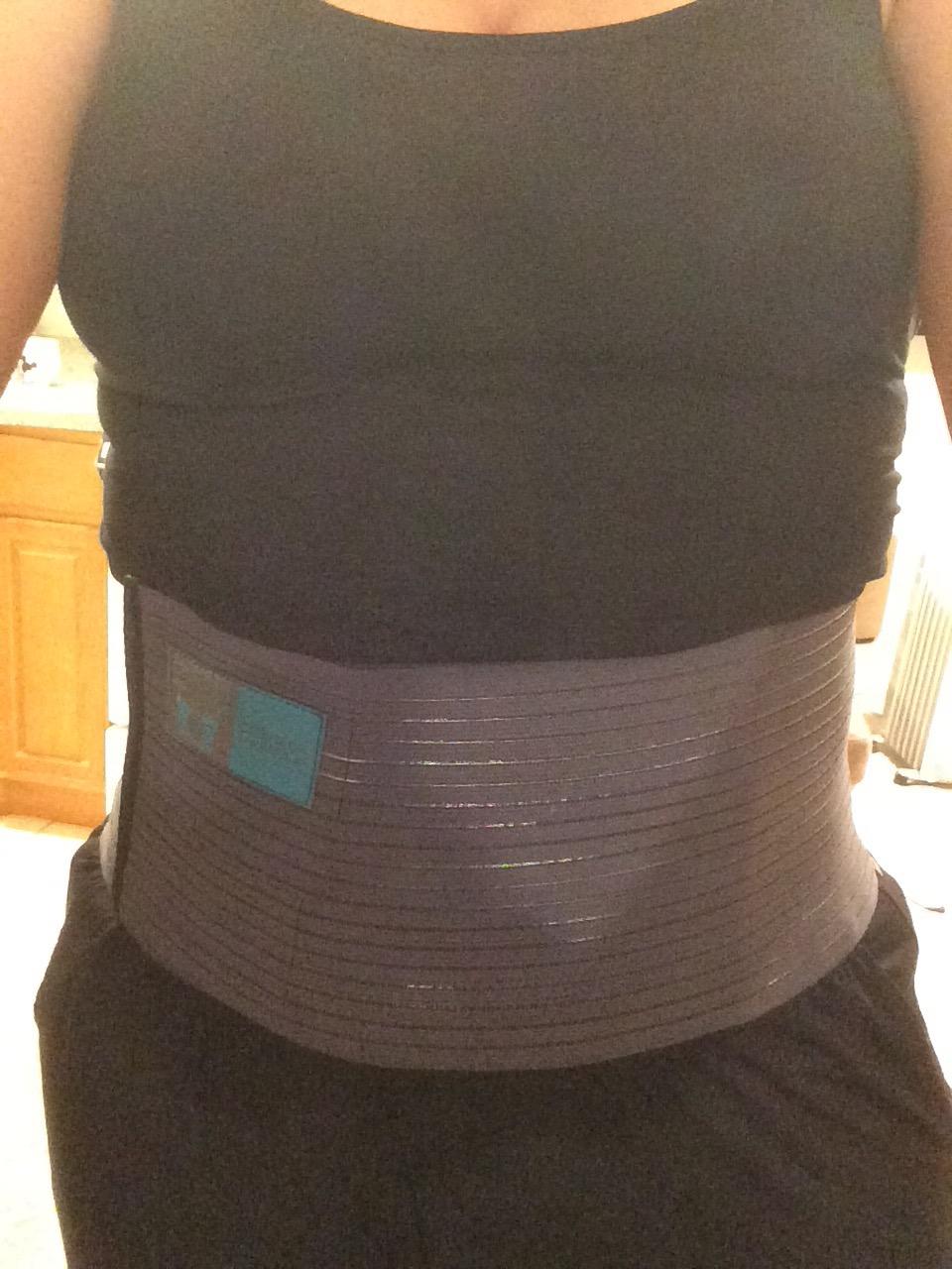 Everyday Medical Umbilical Hernia Belt for Men - Abdominal Binder Post Surgery, Hernia Support for Women with Compression Pad, Abdominal Compression Garment for Incisional, Epigastric, & Ventral - S/M customer photo 1