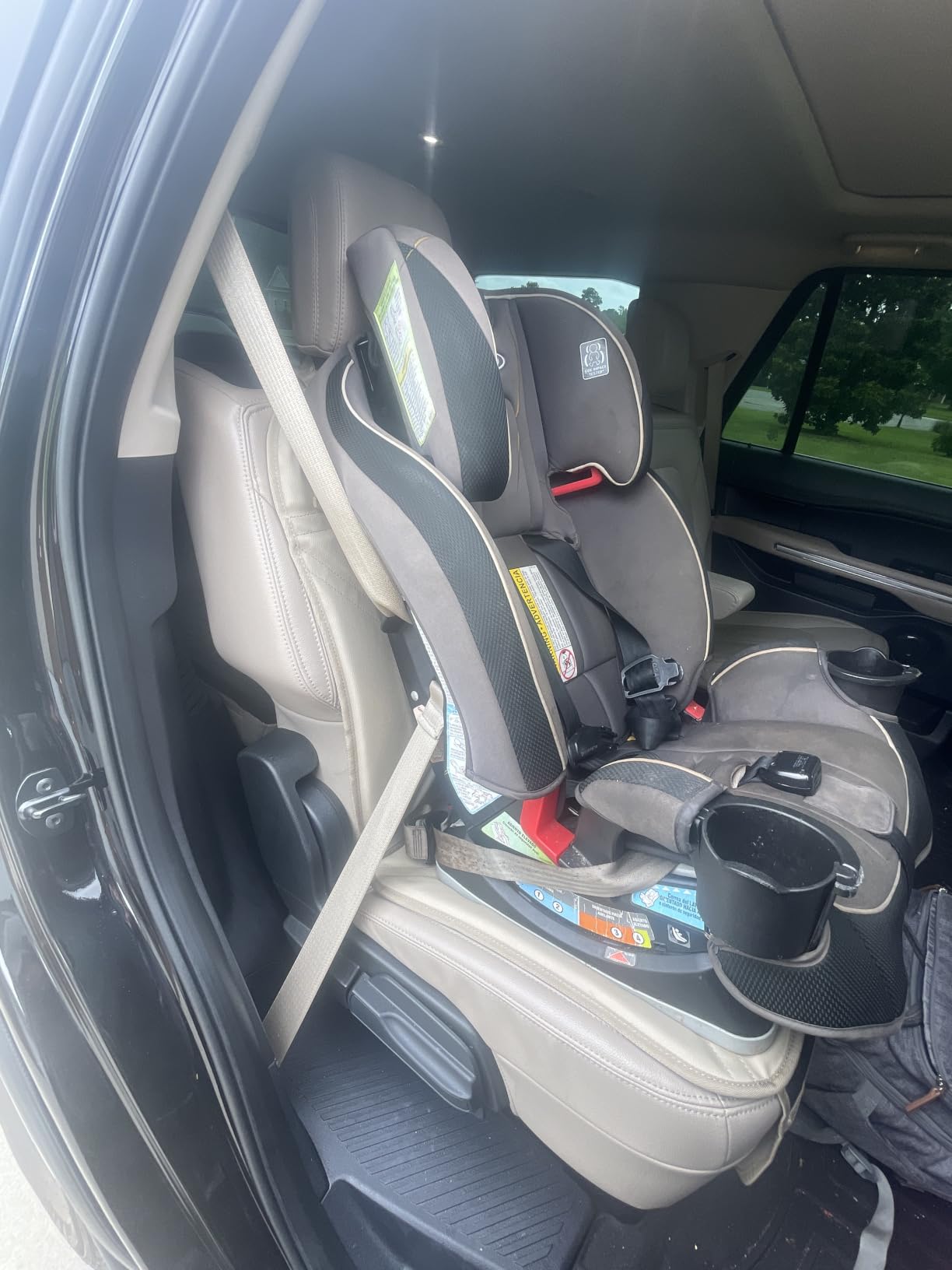 Viaviat Car Seat Protector Leather Waterproof Child Safety Seat Protector Cover with Thick Pad and 2 Large Pockets Durable Kick Mat for All Auto Seat (Beige) customer photo 2
