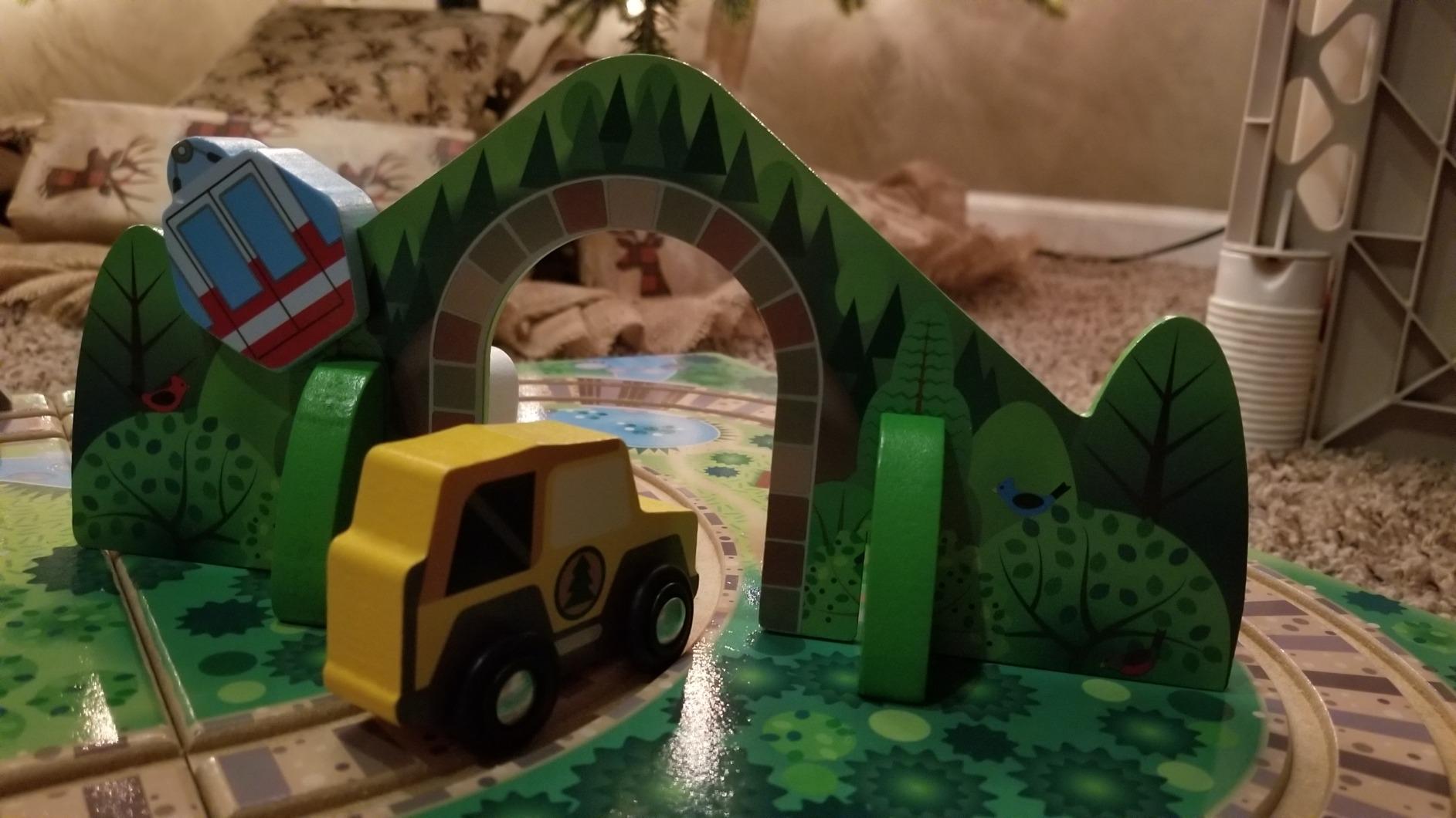 Melissa & Doug Take-Along Railroad Tabletop Playset with Wooden Train Toys, Animals & Scenery Play Pieces, Preschool Learning Toys for Girls & Boys 3+ - FSC Certified customer photo 1