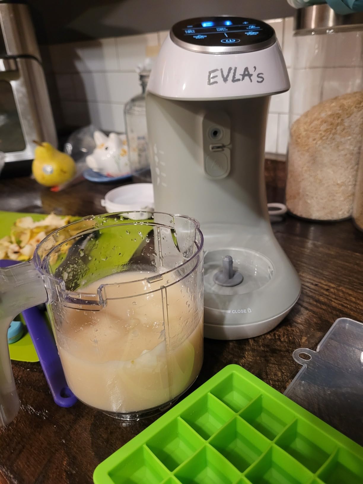 EVLA'S Baby Food Maker, Steamer, Blender, Baby Food Processor for Healthy Homemade Baby Food in Minutes, Touch Screen with 6 Reusable Food Pouches, Baby Registry Essential, White | Blend, Grind, Steam, and Cook Homemade Baby Food, Self Cleaning Machine with Touch Screen customer photo 1