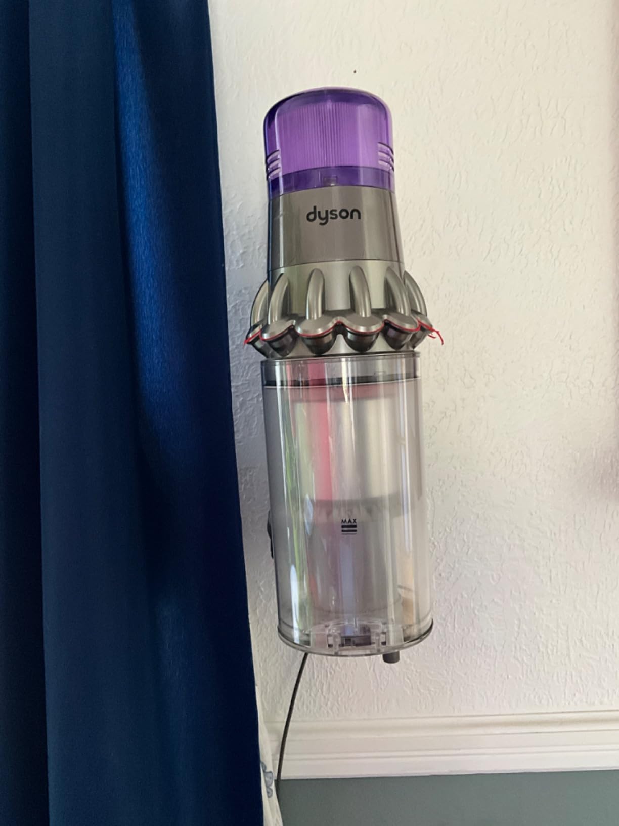 Dyson V11 Animal Cordless Vacuum Cleaner, Purple customer photo 1