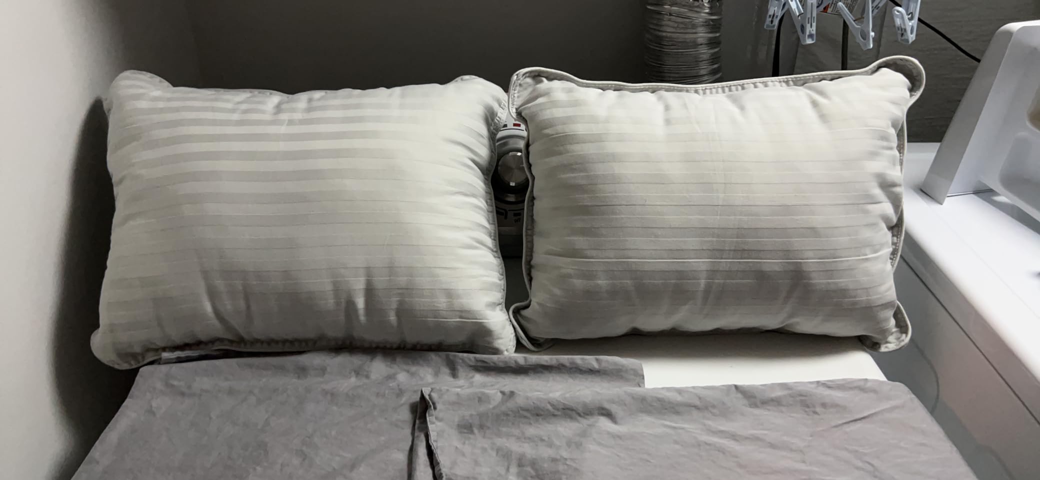 Utopia Bedding Toddler Pillow 2 Pack, Cotton Blend Shell 13x18 Inch, White customer photo 2
