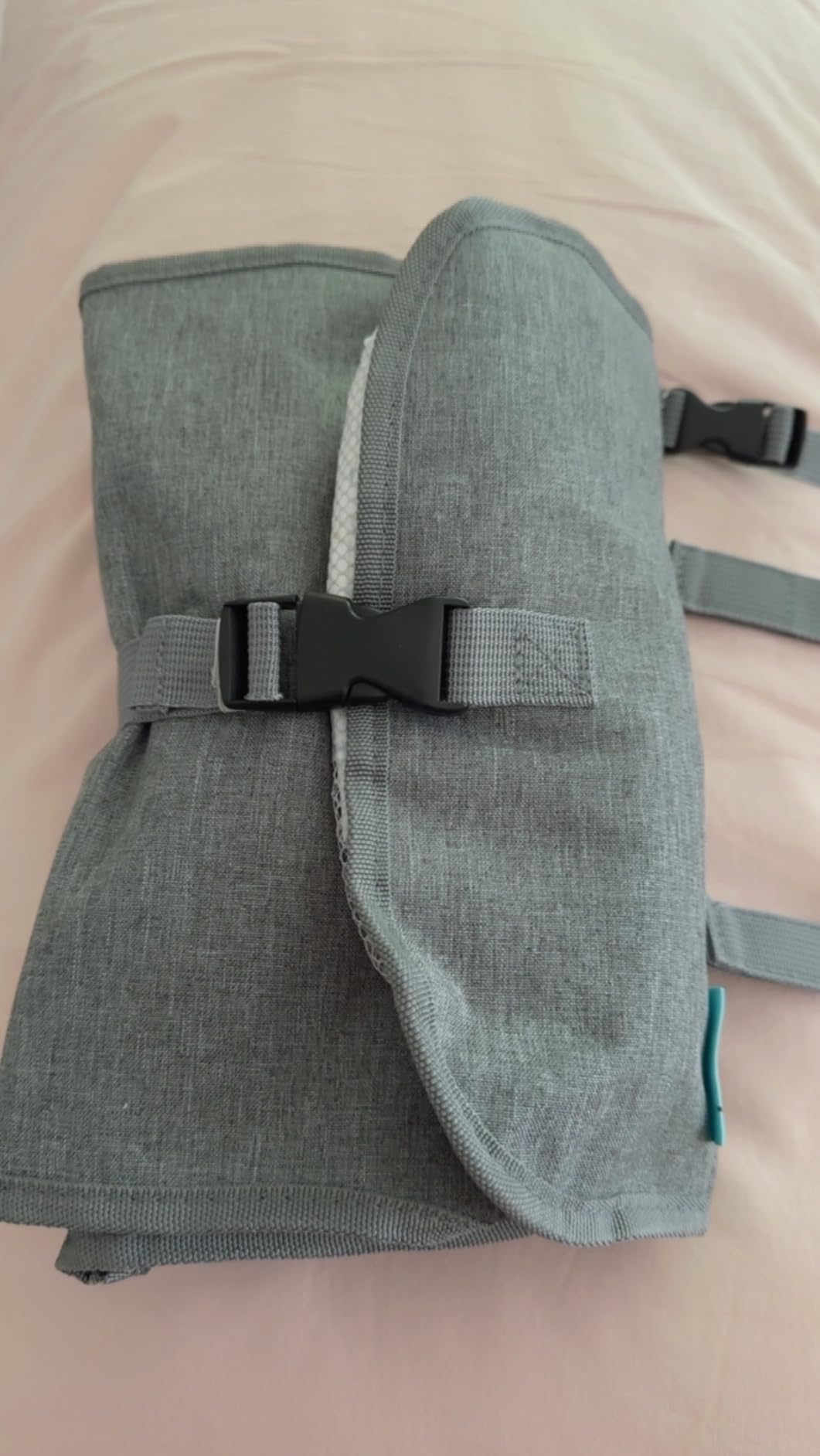 Kopi Baby Portable Diaper Changing Pad with Wipes Pocket, Classic Grey customer photo 2