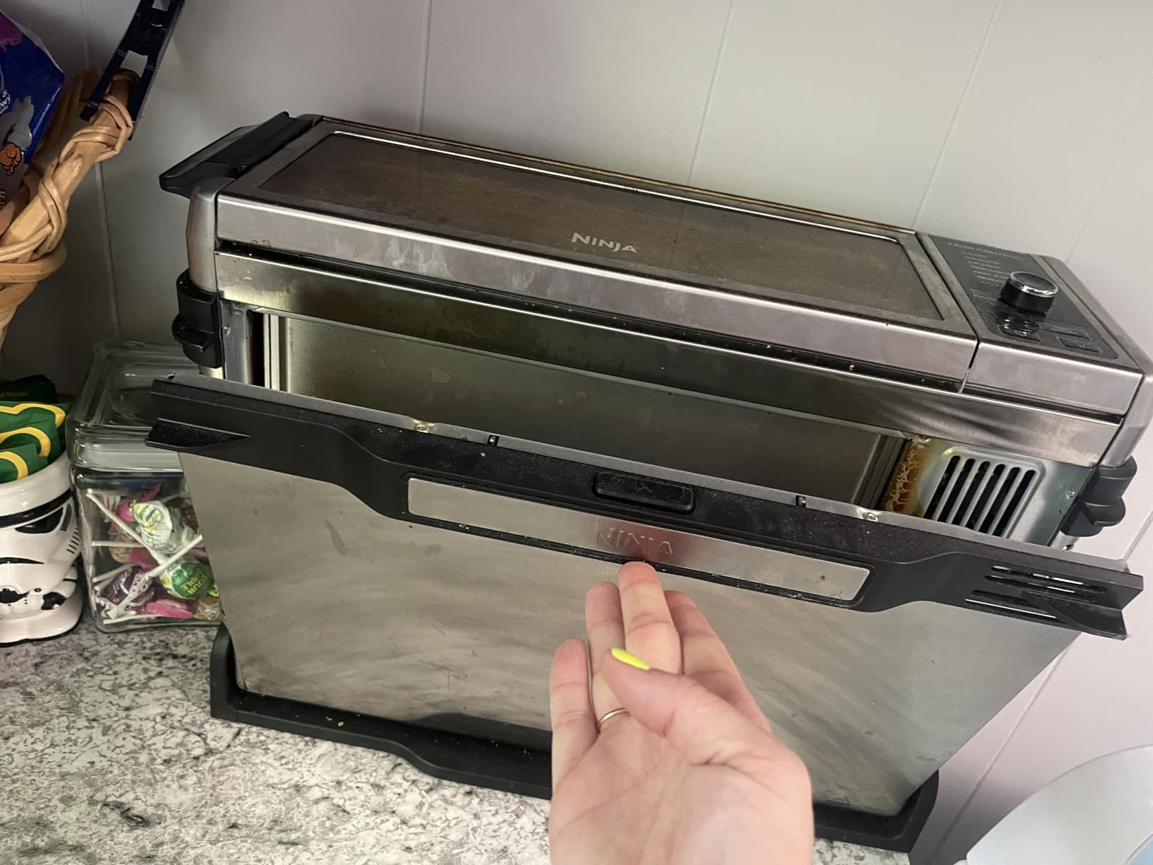Ninja Digital Air Fry Countertop Oven, 8-in-1, XL, Silver, SP101 customer photo 1