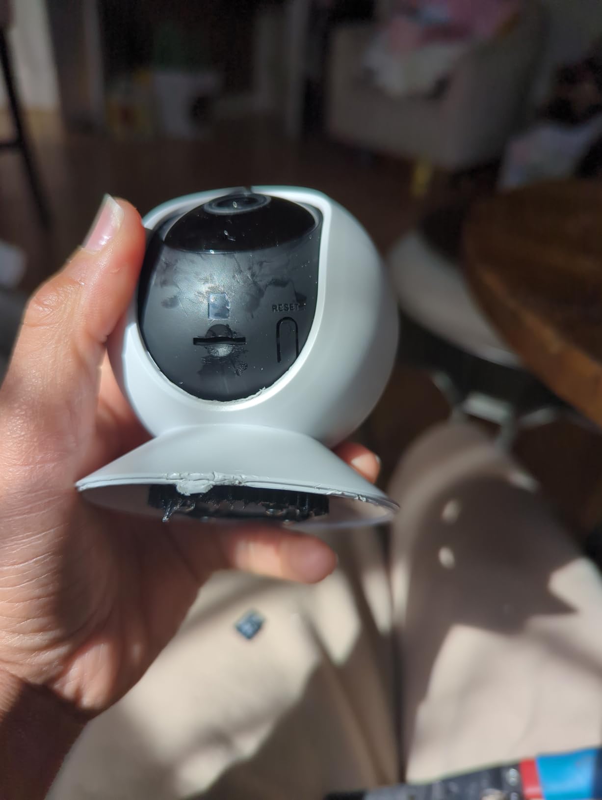 REOLINK E1 Pro 3K Dual-Band Wi-Fi Indoor Camera for Baby & Pet Monitoring customer photo 2