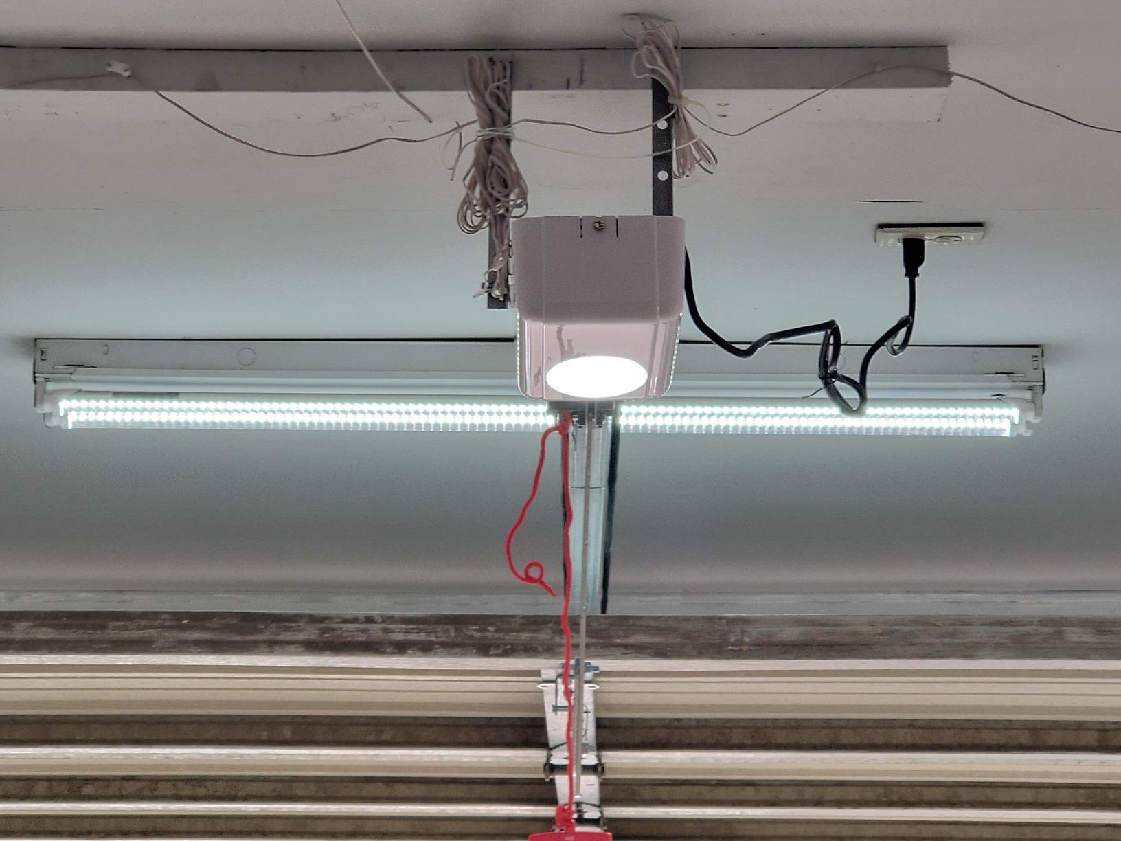 Skylink 1/2HPF Garage Door Opener with Alexa. Extremely Quiet DC Motor, Belt Drive and WiFi Compatible ATR-1622BKW customer photo 1