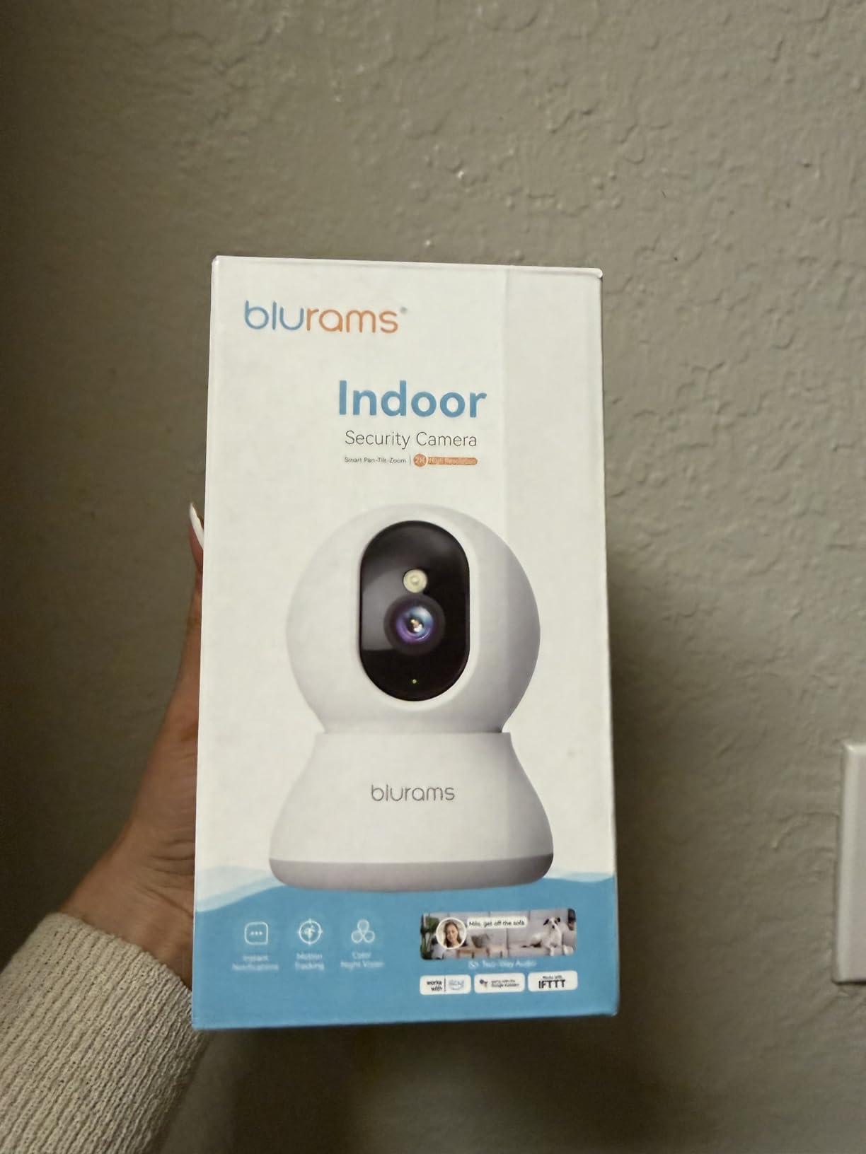 blurams Security Camera, 2K Indoor Camera 360° Pet Camera for Home Security customer photo 2