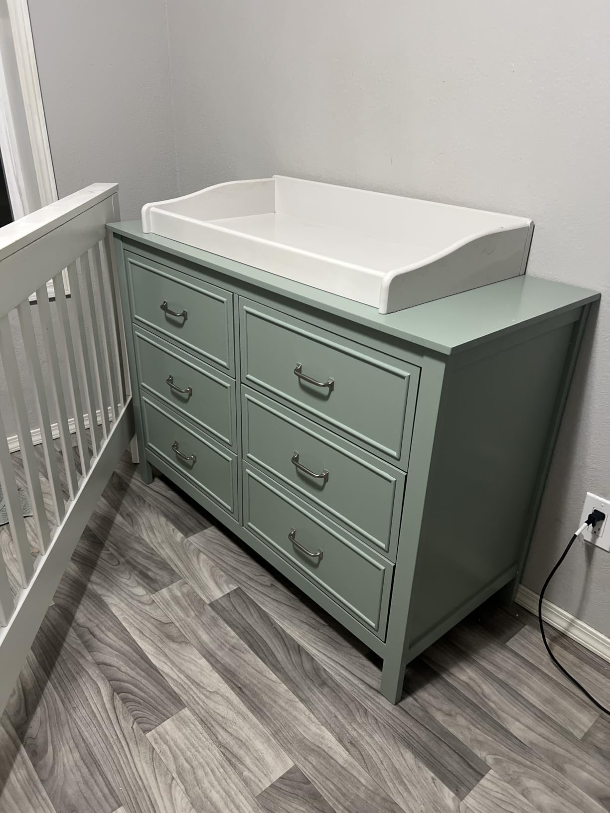 Davinci Charlie 6-Drawer Baby Dresser, GREENGUARD Certified - White customer photo 1