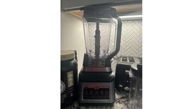 Ninja BN801 Professional Plus Kitchen System, 1400WP, Auto-iQ, Grey customer photo 2