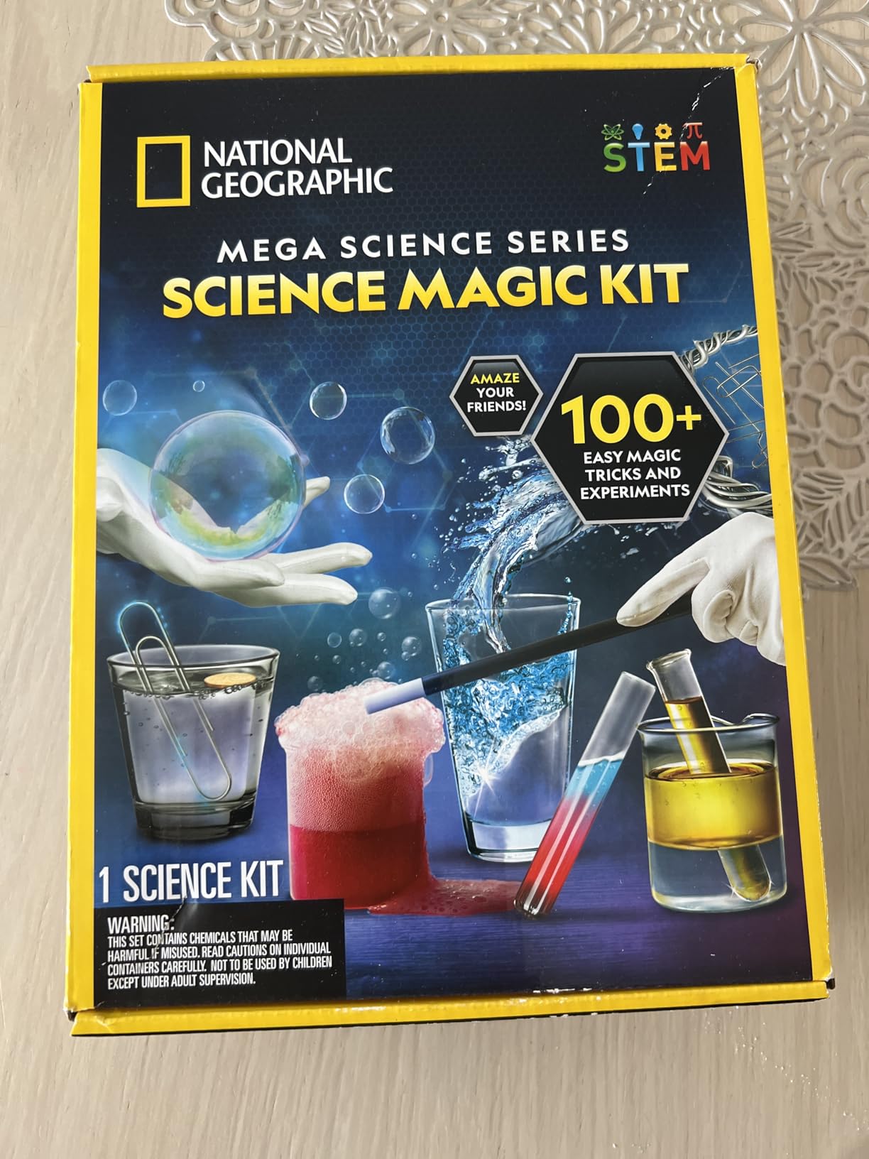 NATIONAL GEOGRAPHIC Science Magic Kit – Science Kit for Kids with 100+ Unique Experiments and Magic Tricks, Chemistry Set and STEM Project, A Great Gift for Boys and Girls (Amazon Exclusive) customer photo 2