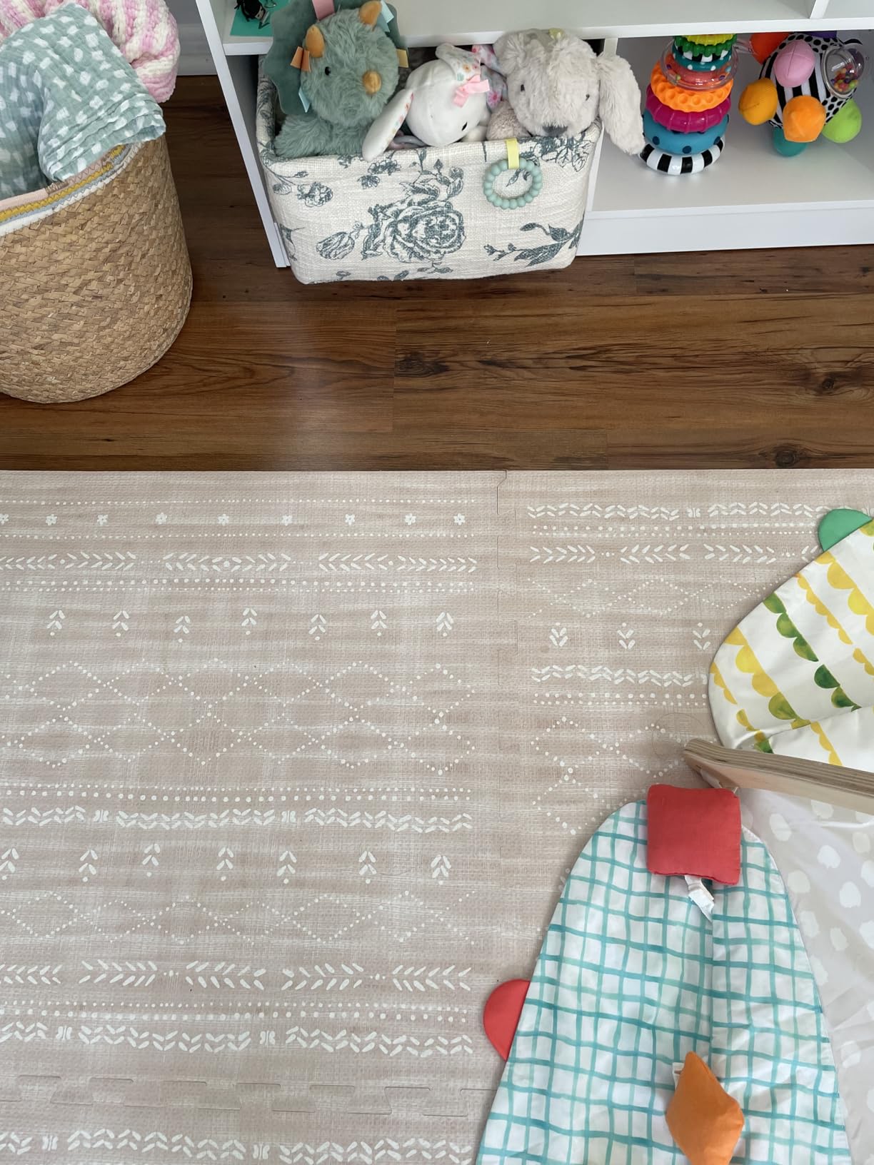 Lillefolk Baby Play Mat for Floor – 4x6ft Beige | Soft Non Toxic Premium EVA Foam Tiles for Tummy Time, Crawling & Playroom – Waterproof Interlocking Floor Mat for Babies & Toddlers (6 Tiles) customer photo 2