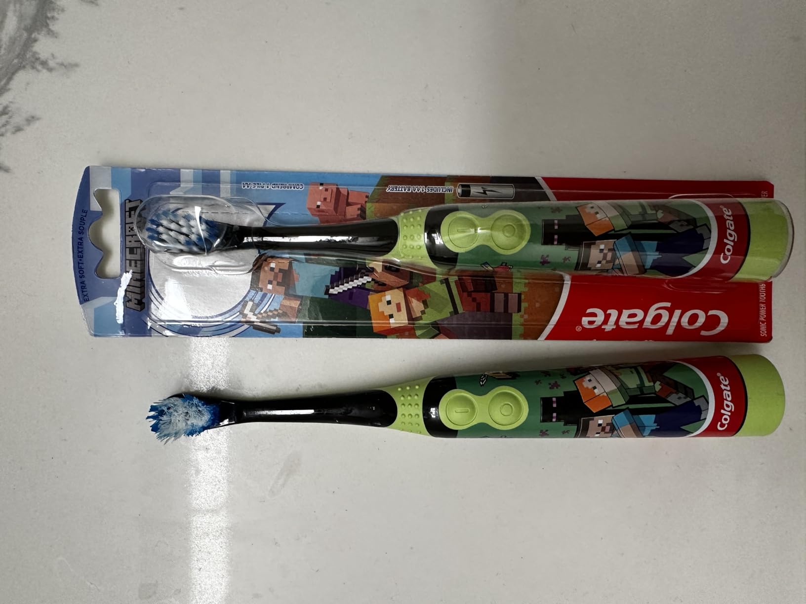 Colgate Kids Battery Powered Toothbrush, Kids Battery Toothbrush with Included AA Battery, Extra Soft Bristles, Flat-Laying Handle to Prevent Rolling, Unicorn Toothbrush, 1 Pack customer photo 1