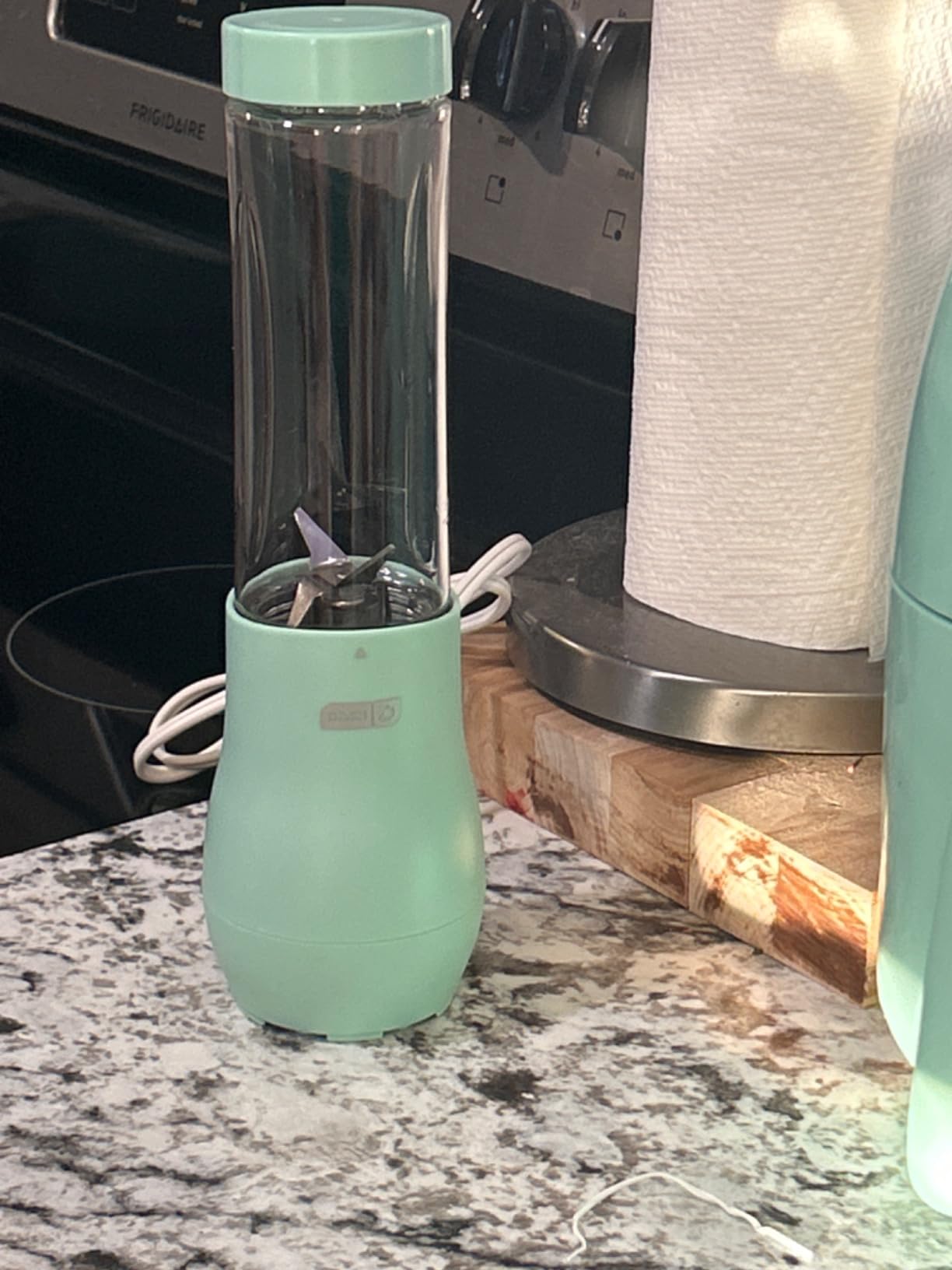 Dash Mighty Mini Blender - Small Personal Blender for Smoothies, Protein Shakes & Frozen Fruit with Travel Lid-Stainless Steel Blades, BPA Free Tritan™ Cup - 10 Ounce - Aqua customer photo 2