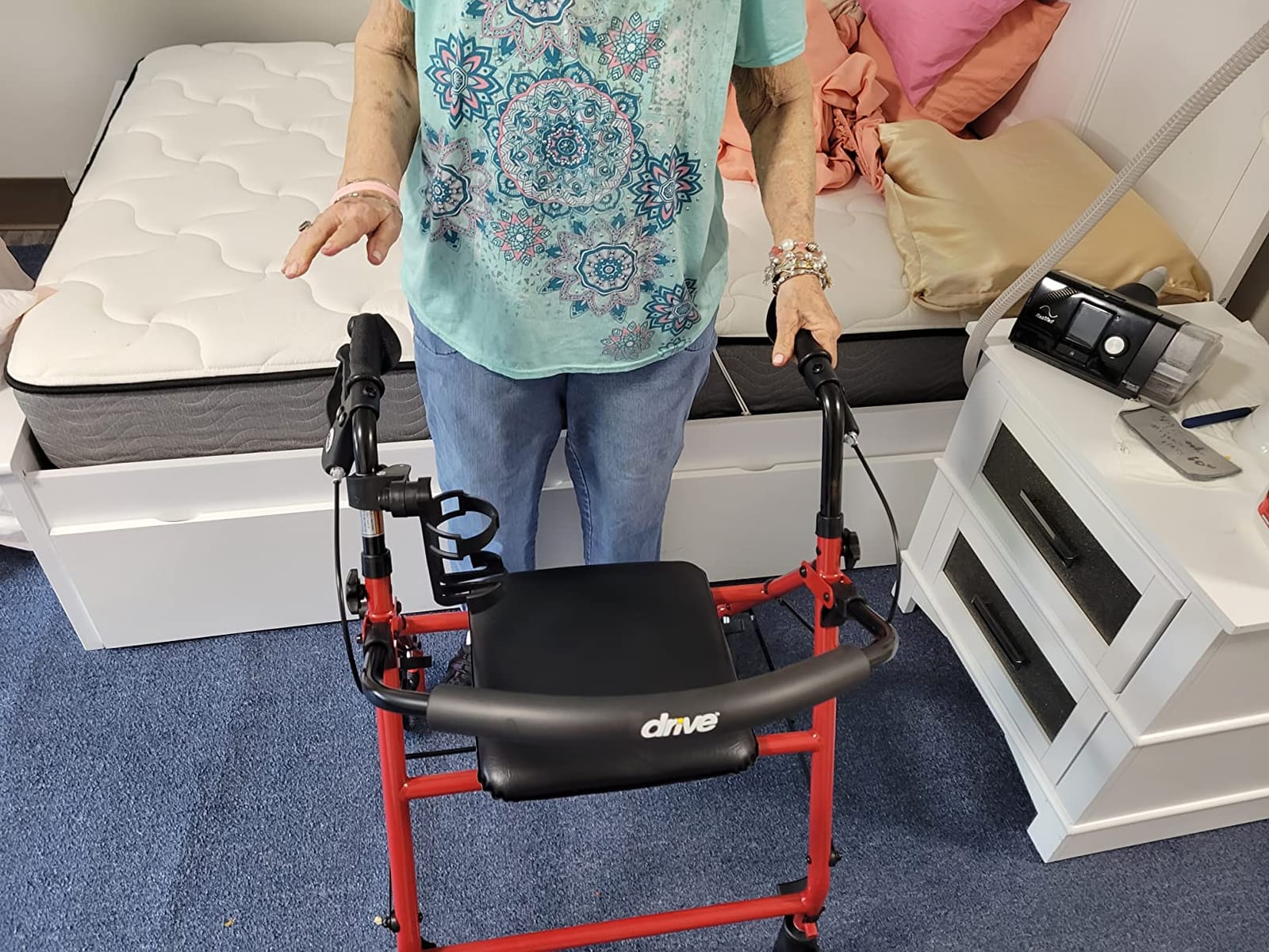 Lunderg Wireless Early Alert Bed Alarm System for Elderly & Fall Prevention | Alerts Caregivers Before They Get Up. No Loud In-Room Alarm To Frighten Your Loved One. Great For Dementia Care. US Company. customer photo 1