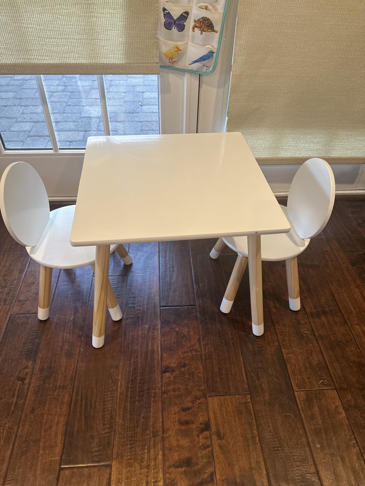 UTEX Bear-Themed Wooden Toddler Table and Chair Set for Kids' Room,White customer photo 2