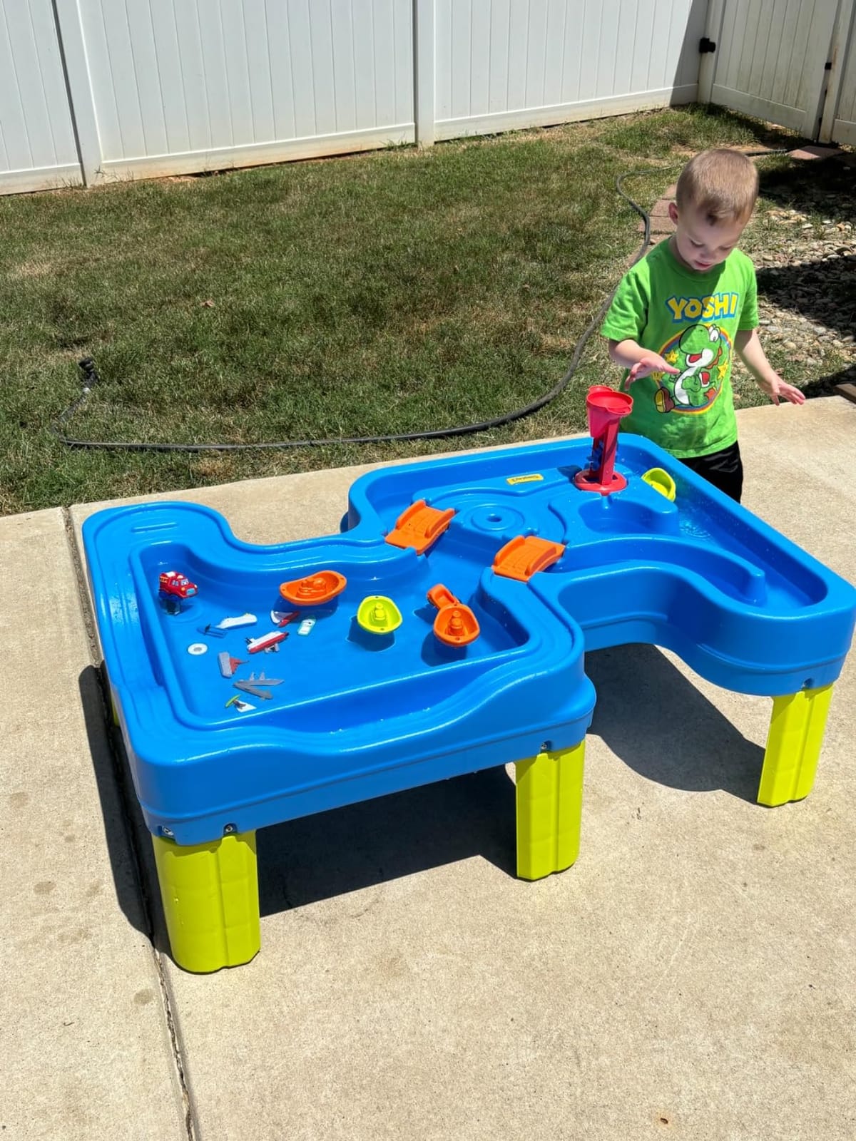 Simplay3 Big River and Roads Water Play Table, Outdoor Activity Table with Track Toys for Toddlers and Kids, 9 Accessories Included, Made in USA customer photo 2