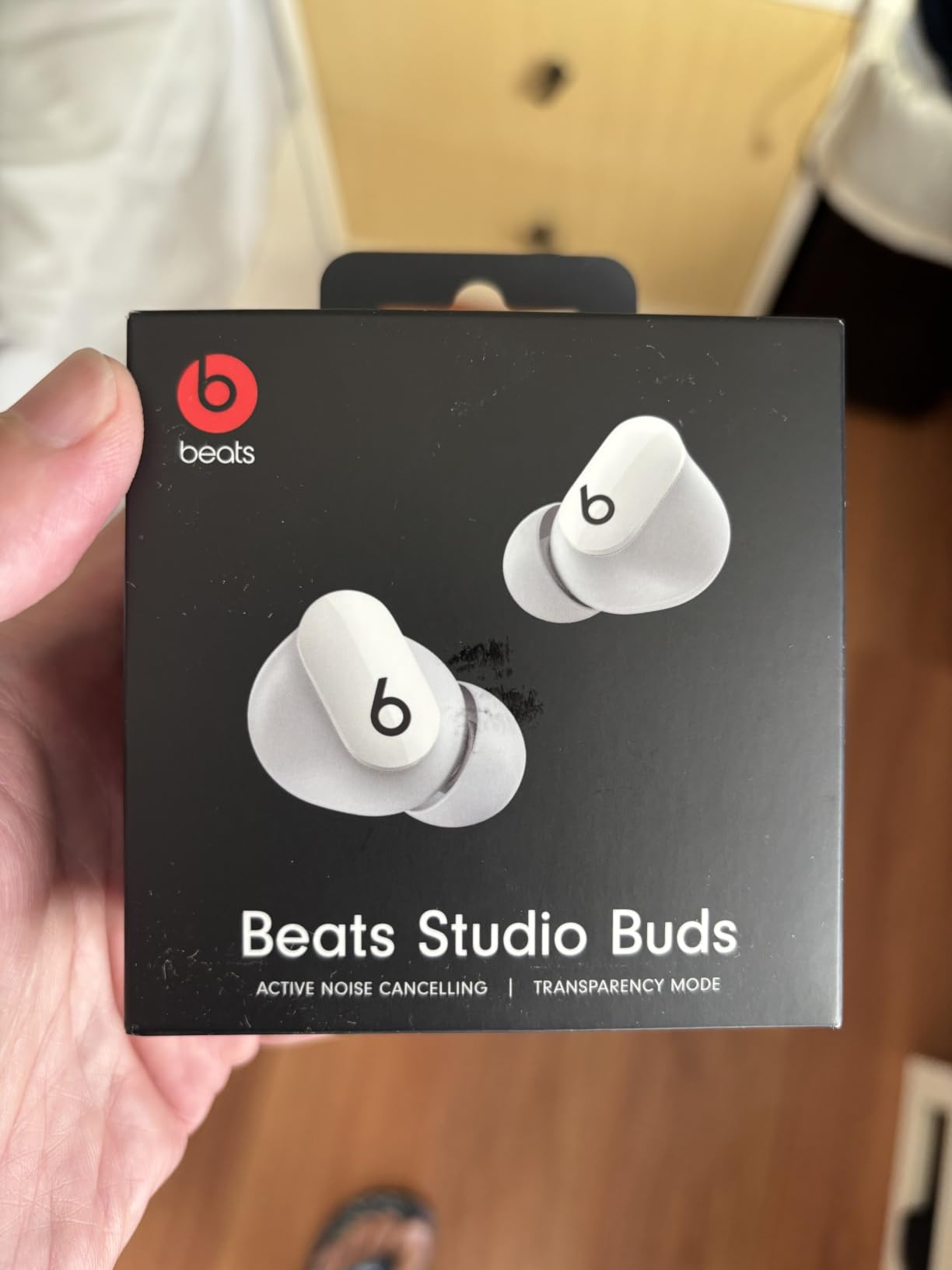 Beats Studio Buds - True Wireless Noise Cancelling Earbuds - Compatible with Apple & Android, Built-in Microphone, IPX4 Rating, Sweat Resistant Earphones, Class 1 Bluetooth Headphones - Black customer photo 1
