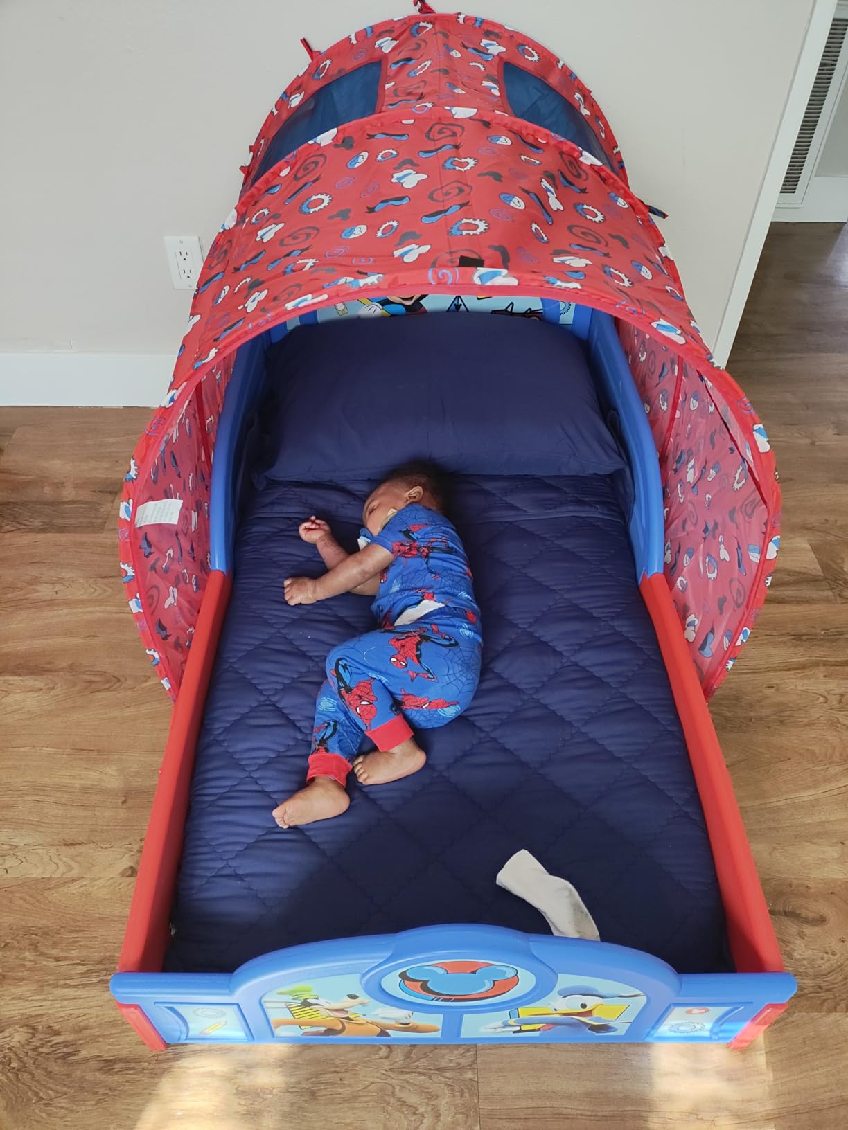 Delta Children - Disney Minnie Mouse Plastic Sleep and Play Toddler Bed with Tent, Pink customer photo 1