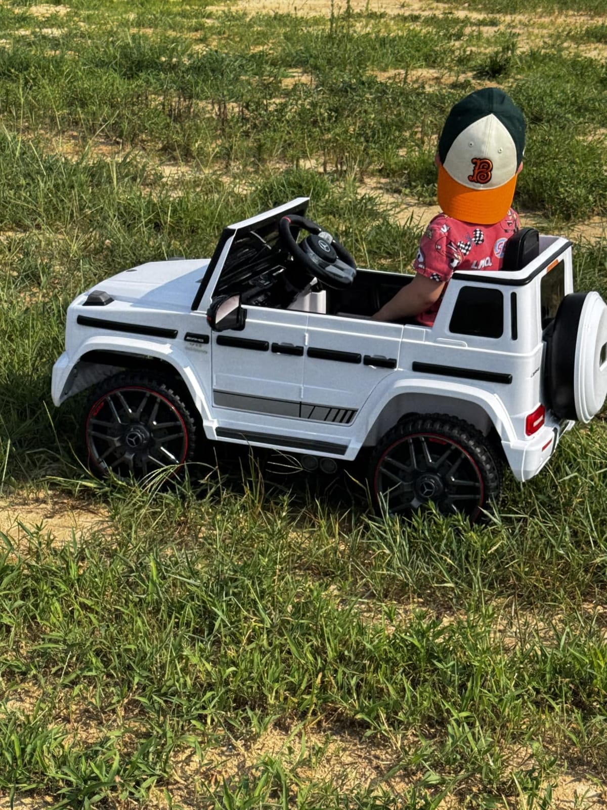 ANPABO 12V 7AH Licensed Mercedes-Benz G63 Electric Car for Kids, White | Parent remote control ride on car for toddlers with 3-speed, LED headlights, music & horn, soft start and low battery prompt customer photo 1