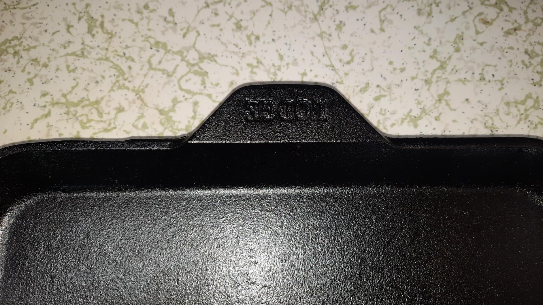 Lodge Pre-Seasoned Cast Iron Square Griddle, PFAS-Free, 11 Inches customer photo 1