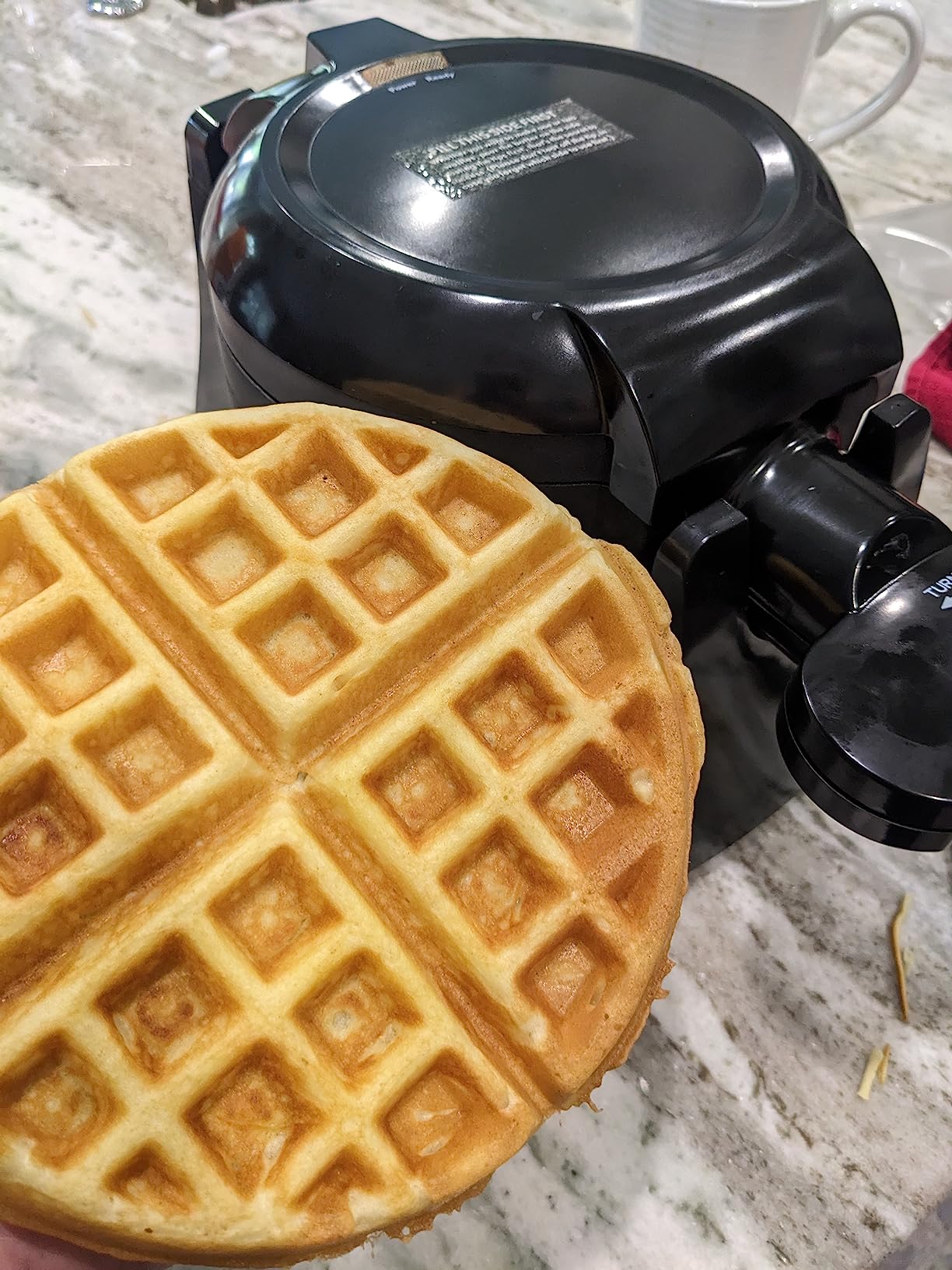 Waffle Maker, 1400W Double Belgian Waffle Iron 180° Flip, 8 Slices in 3 Mins, Rotating & Nonstick Plates, Anti-Scald, Removable Drip Tray Easy to Clean, Cool Touch Handle, Space-Saving Storage(Black) customer photo 2