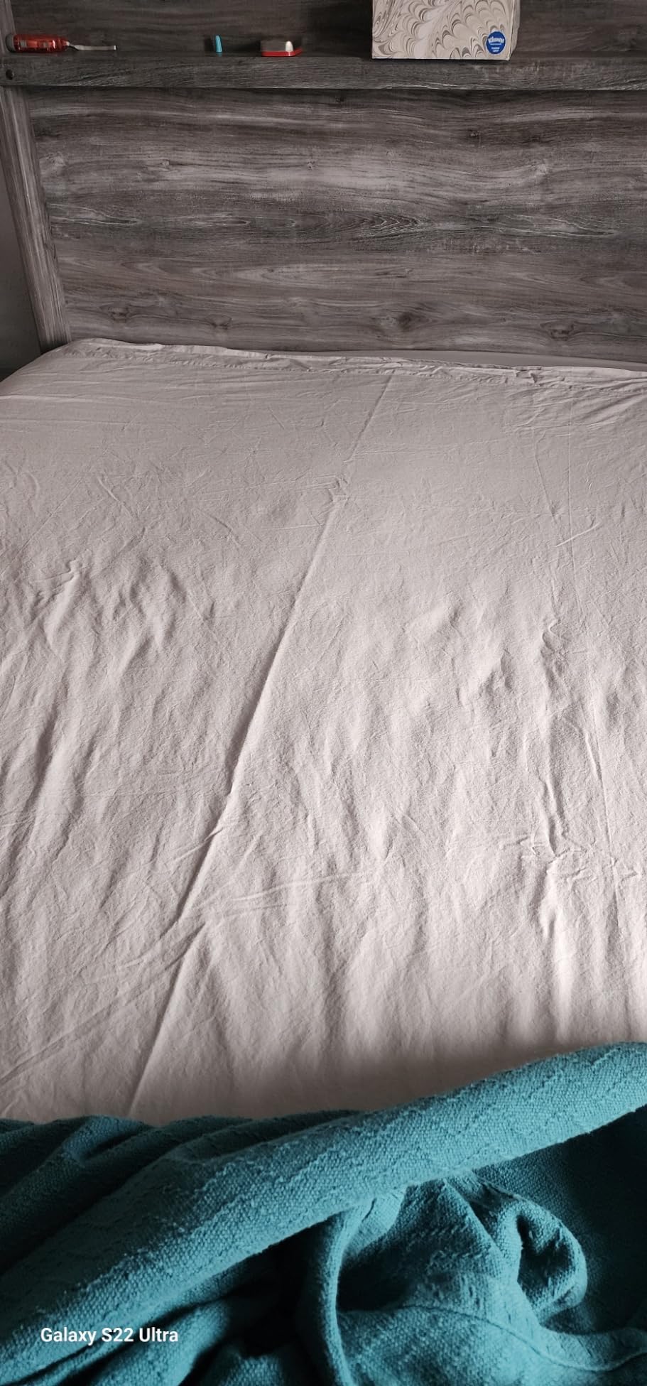 SUPREME ELEGANCE 100% Organic Cotton Queen Sheet Set, Percale, Snow White customer photo 2