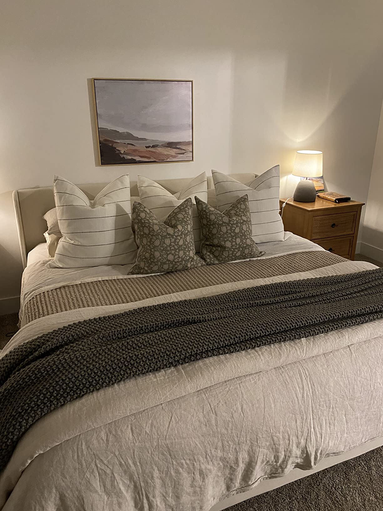 Winter Extra Warm White Queen Size Down Alternative Comforter, Heavyweight All Season Fiberfill Comforter Duvet Insert 90x90 with Corner Tabs - Ultra Soft Brushed Microfiber Shell customer photo 1