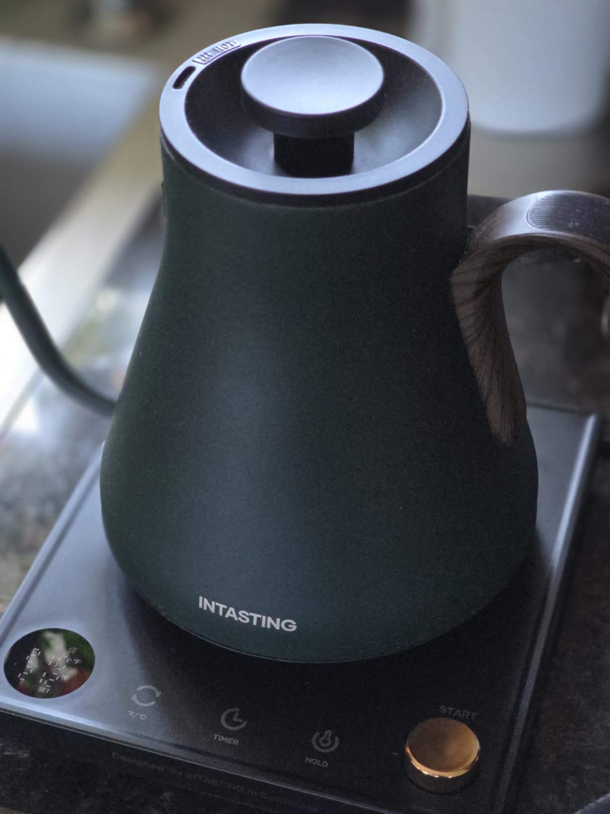 INTASTING Gooseneck Electric Kettle with ±1℉ Temperature Control 0.9 Liter customer photo 2