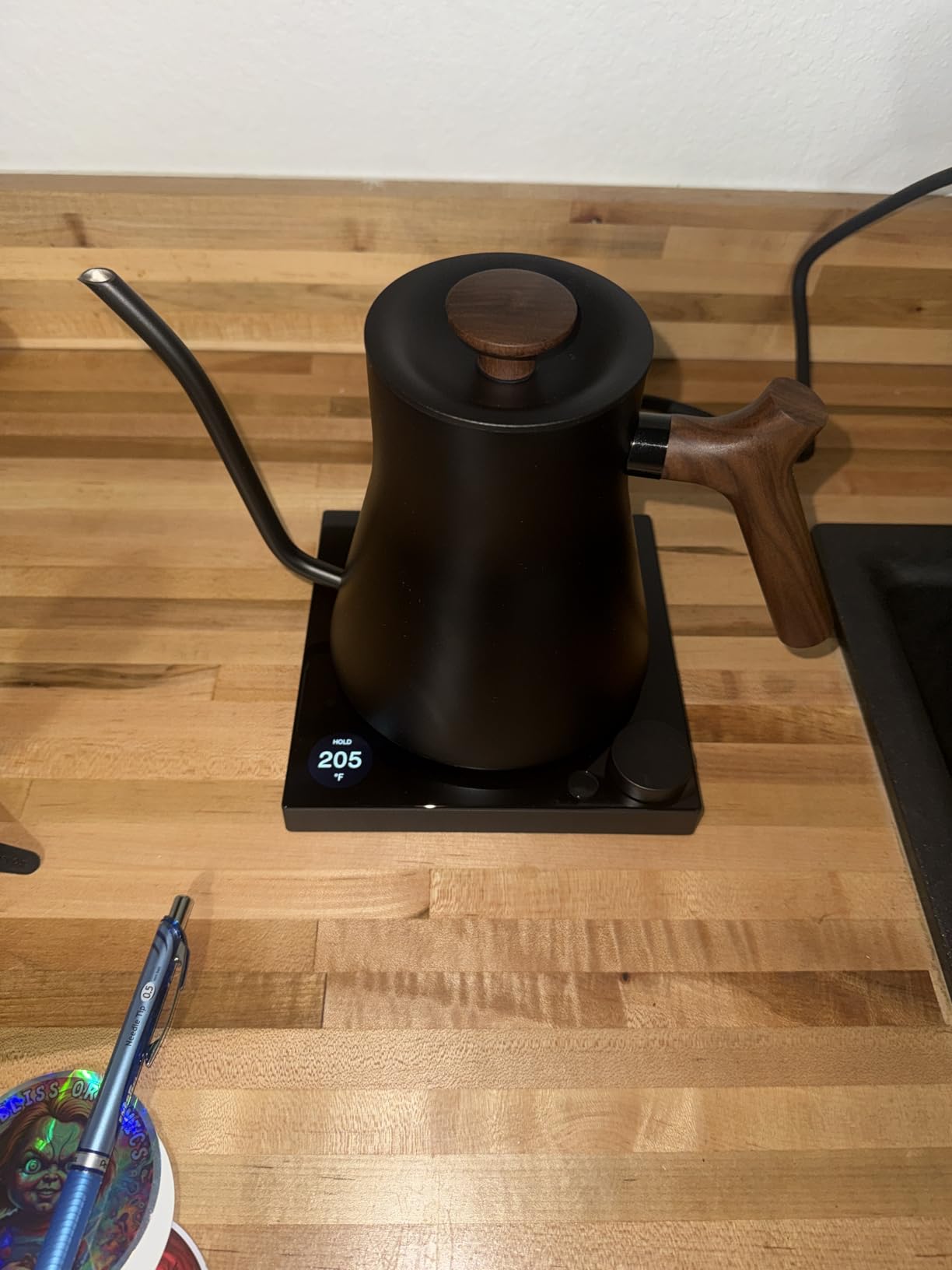 Fellow Stagg EKG Pro Gooseneck Electric Kettle, Brew Timer, 0.9 Liter customer photo 1