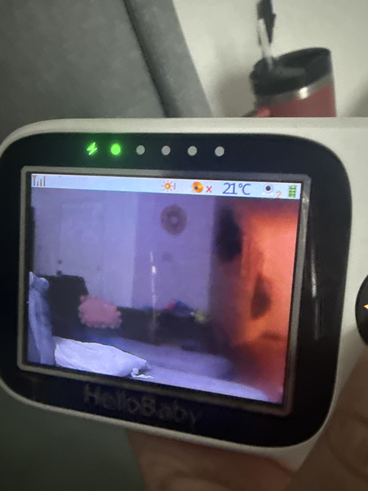 HelloBaby Baby Monitor No WiFi with 3.2 Inch Screen - Pan Tilt Zoom Camera customer photo 1