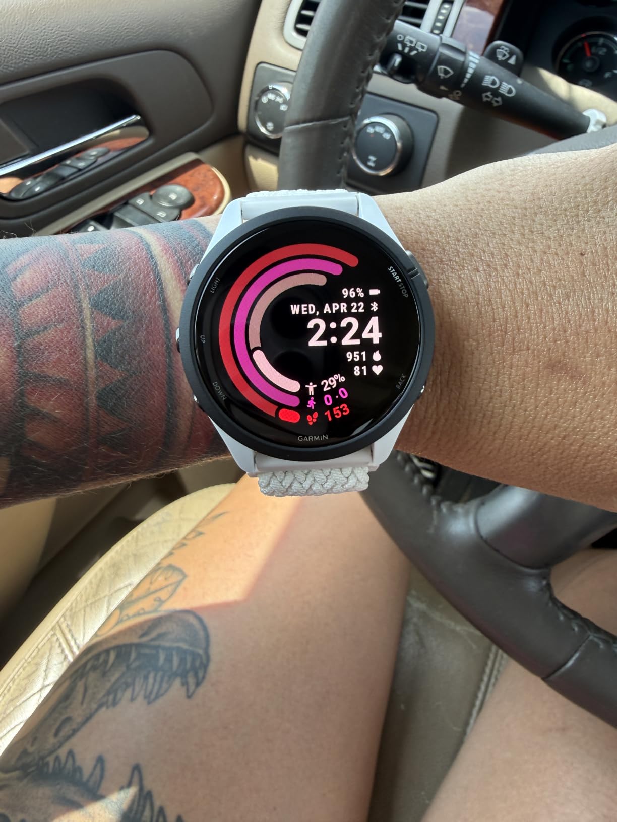 Garmin Forerunner® 265, Running Smartwatch, 46mm, Black/Powder Gray customer photo 1