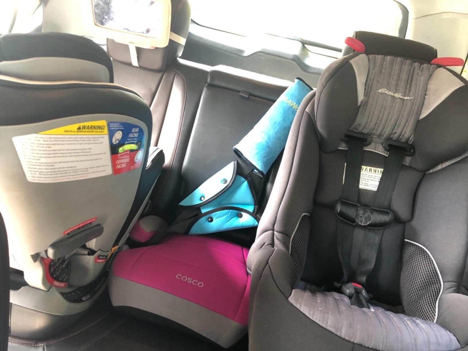 Cosco Topside Backless Booster Car Seat, Lightweight Booster Seats for Cars 40-100 lbs, Backless Booster Seat for Car, Rainbow customer photo 1