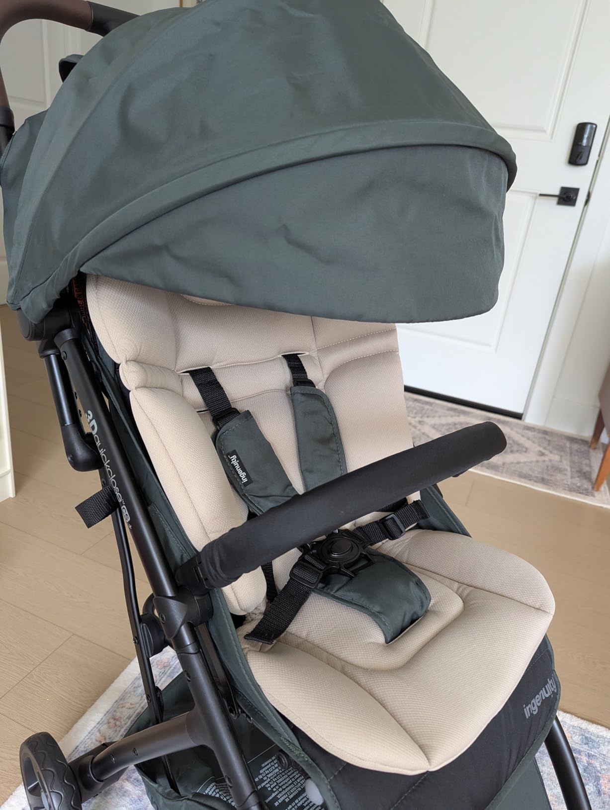 Ingenuity 3Dquickclose CS+ Compact Fold Stroller – Lightweight Stroller with Oversized Canopy, Extra-Large Storage and Compact Fold, Gray customer photo 2
