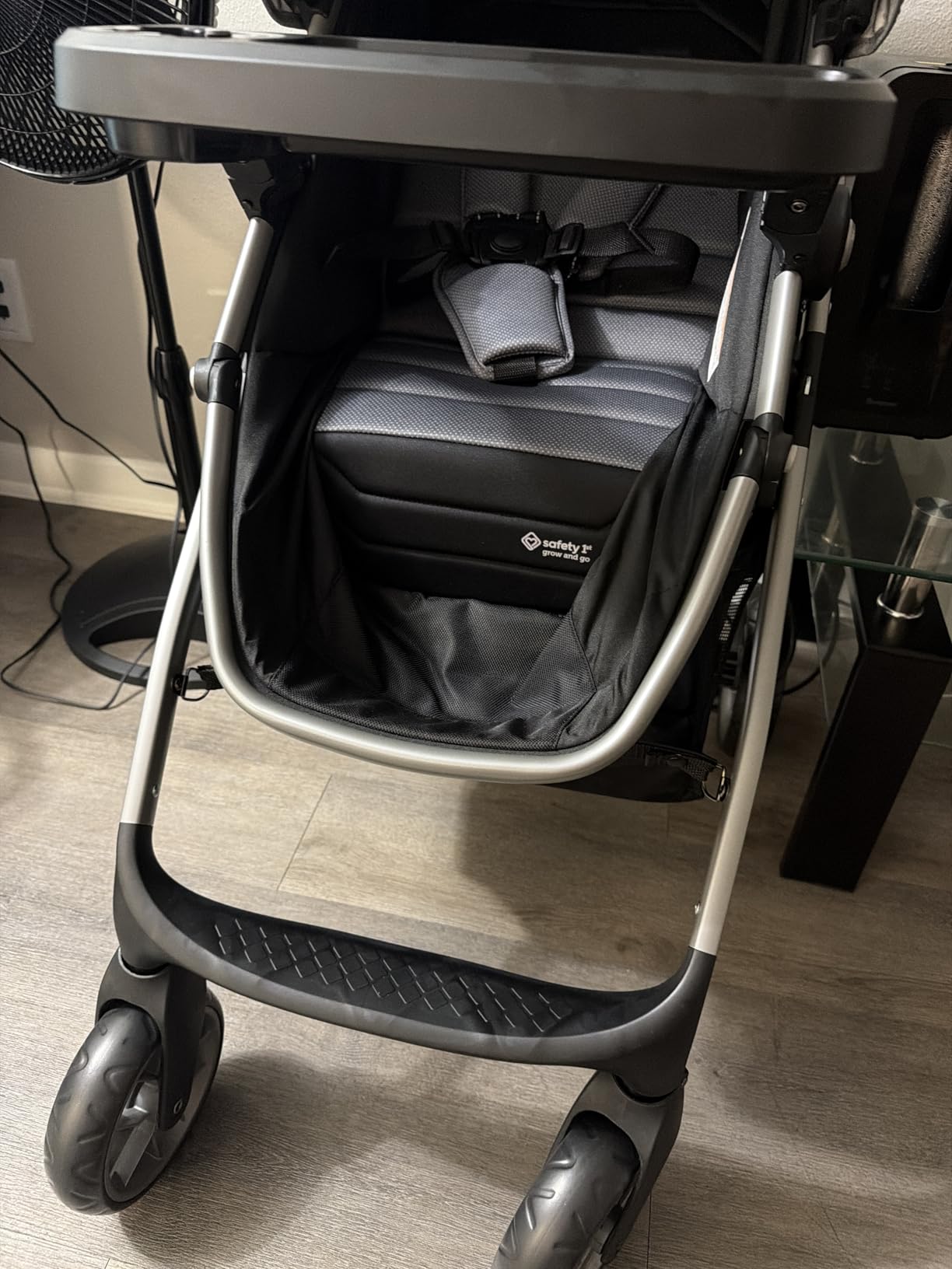 Safety 1st Deluxe Grow and Go Travel System Stroller and Car Seat Combo, 8-in-1 Car Seat, Weight Capacity 4-30 lbs, High Street customer photo 1