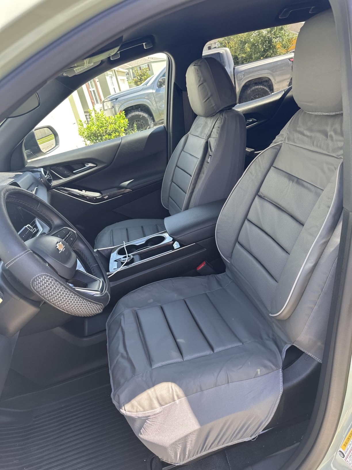 CAR PASS Leather Seat Covers Full Set Universal Water Resistant 3D Foam Back Support, Luxury Comfort Automotive 5 Seat Covers All Season Fit for SUV,Sedan,Van, Airbag Compatible Elegance(Pure Black) customer photo 2