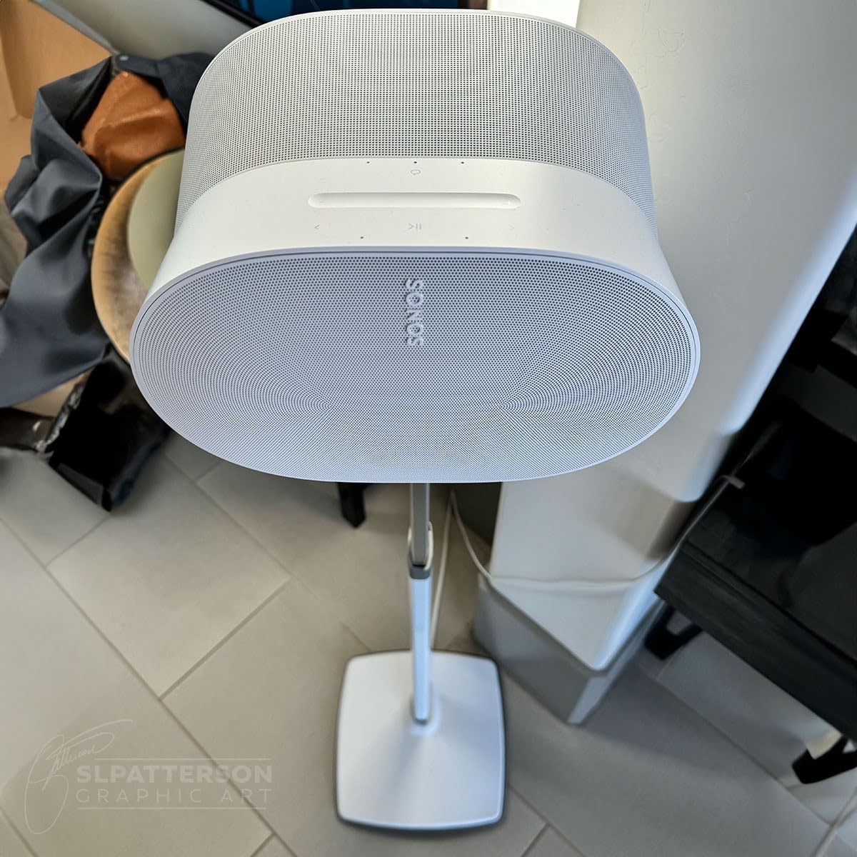 Sonos Era 300 Wireless Smart Speaker with Dolby Atmos - Black customer photo 2
