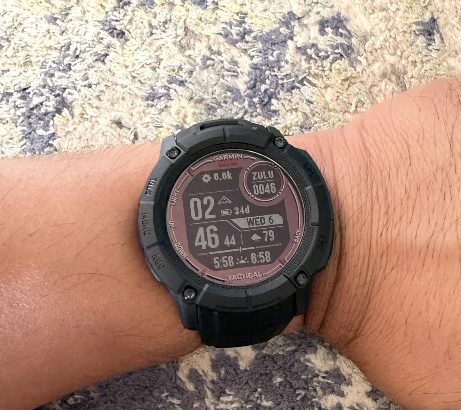 Garmin Instinct® 2X Solar, Rugged Outdoor Smartwatch, 50mm, Graphite customer photo 2