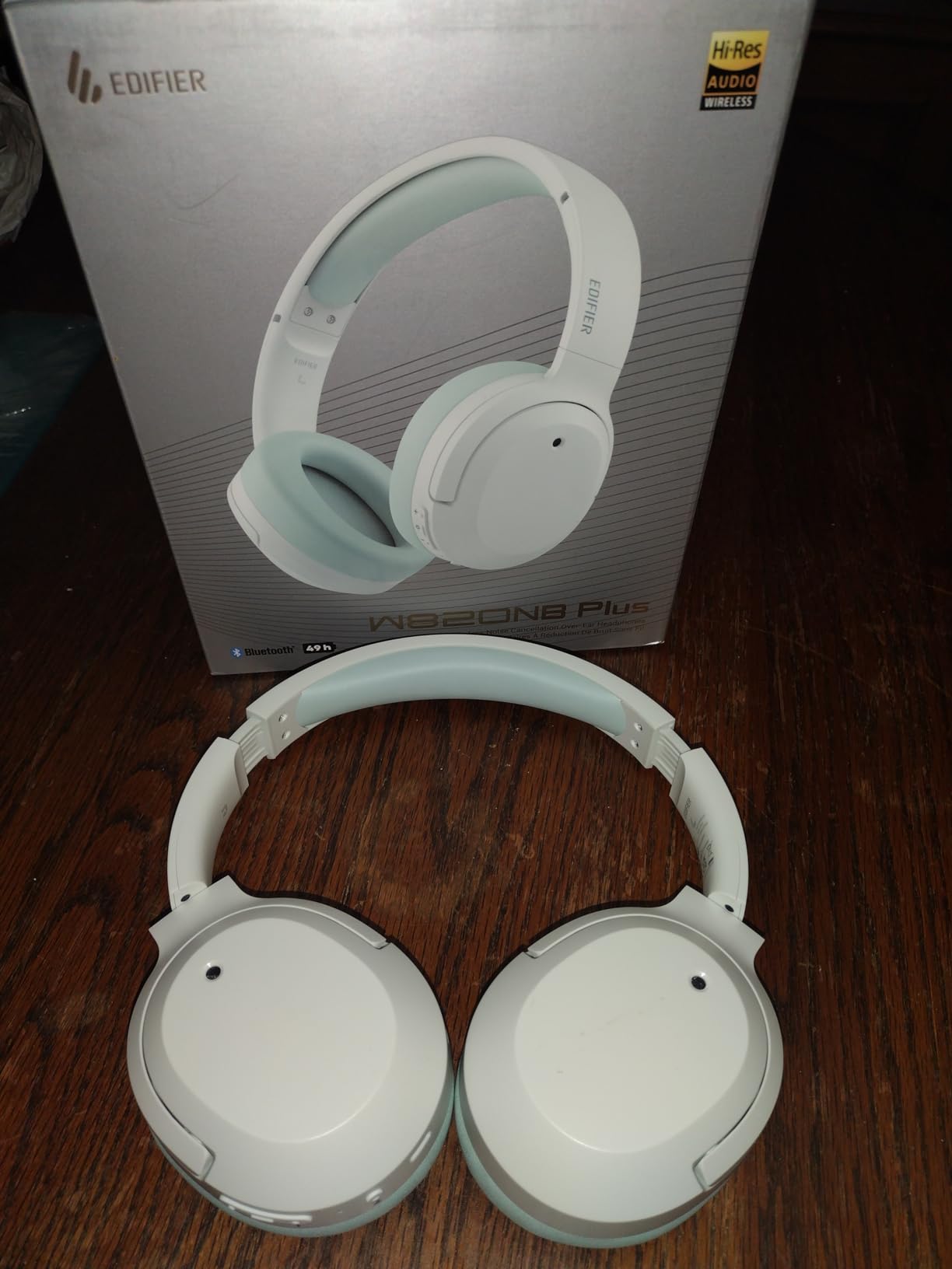 Edifier W820NB Plus Over-Ear Active Noise Cancelling Headphones, Clear Calls with Deep Noise Reduction,Bluetooth Headphones with LDAC for Hi Res Wireless Audio Comfortable Fit,Bluetooth 5.2… customer photo 1