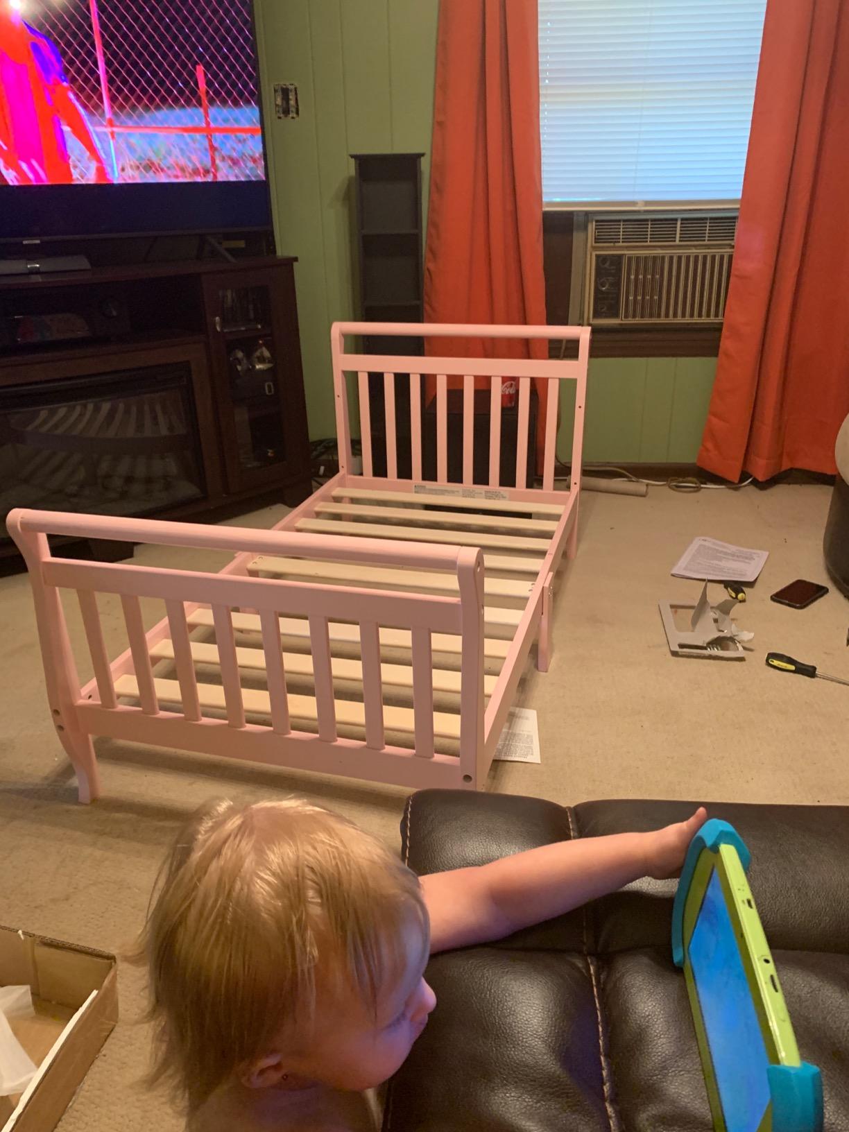 Dream On Me Holland Toddler Bed, Low-to-Floor Platform, White customer photo 2