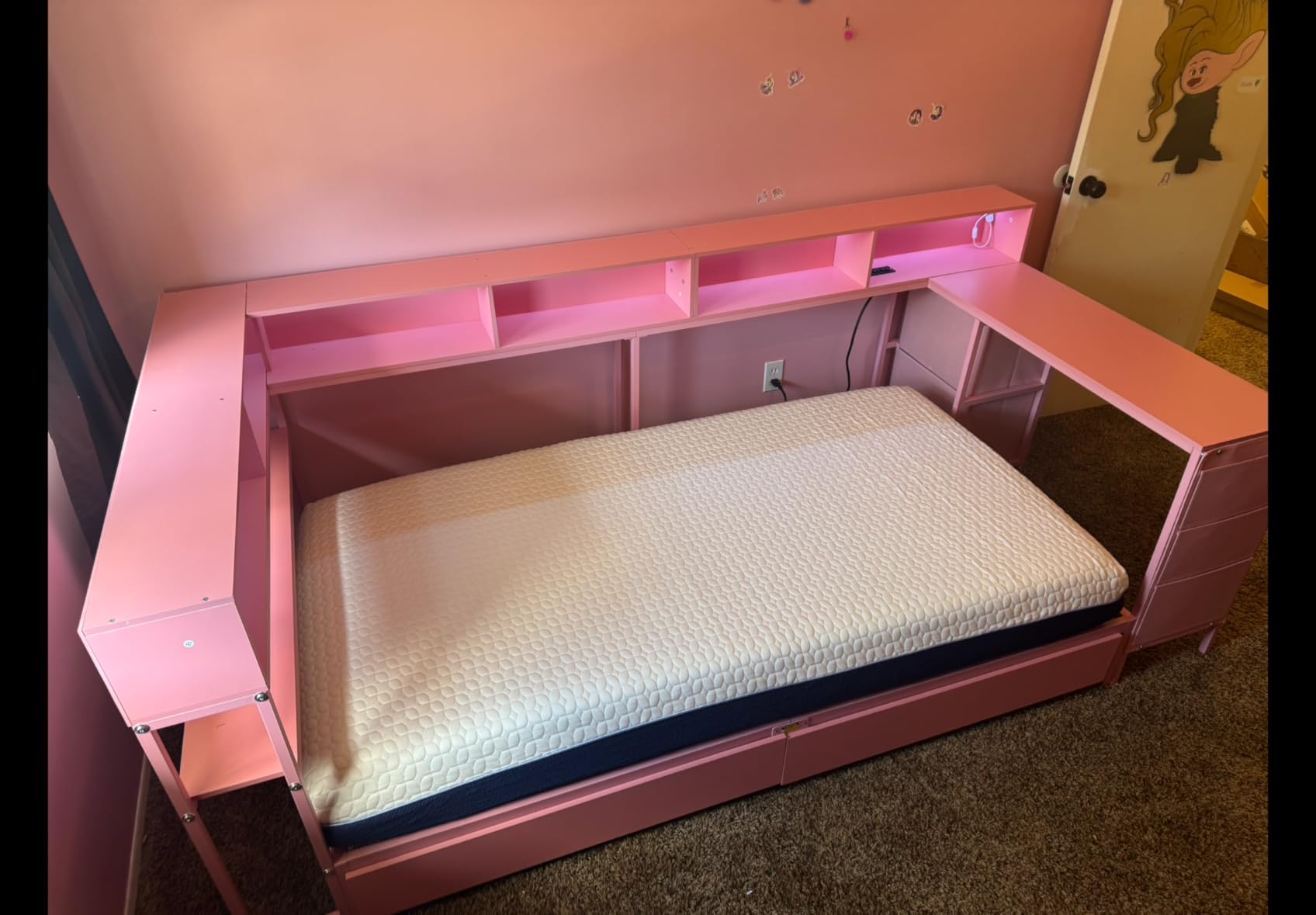 Gelsea 6 Inch Twin Size Mattress for Kids, Gel Cooling Memory Foam Mattress in A Box, Medium Firm Feel for Back Pain Relief, CertiPUR US Certified customer photo 1