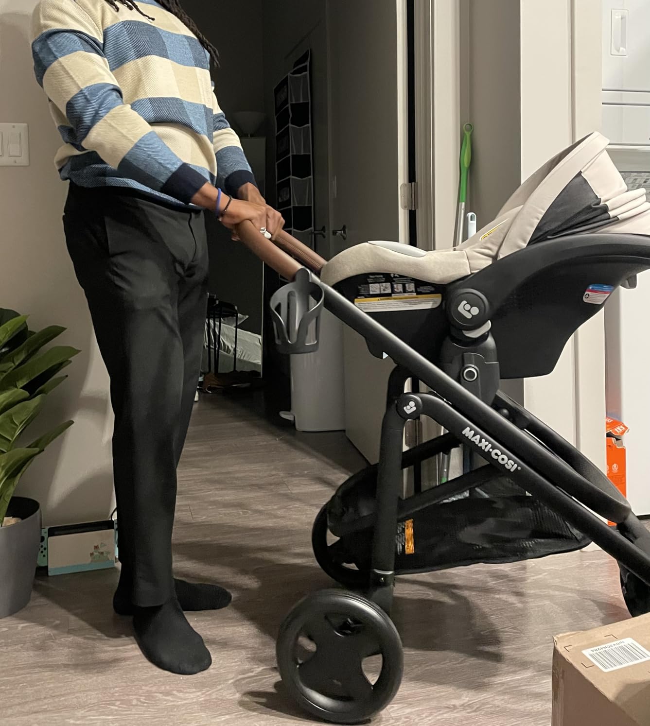 Maxi-Cosi Tayla™ Max Travel System, Baby Stroller and Car Seat Combo, Car Seat Stroller Combo, Desert Wonder customer photo 2