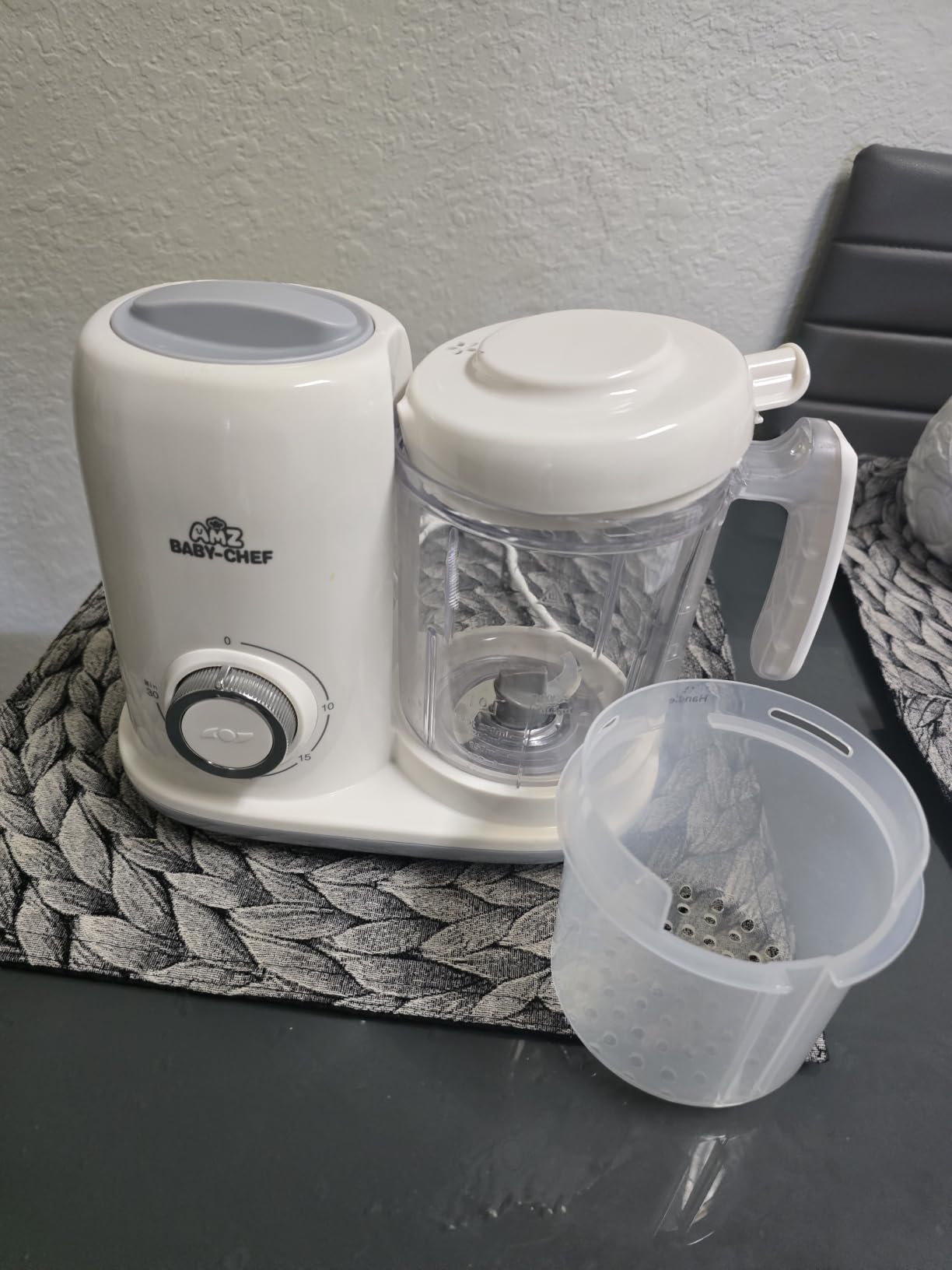 AMZBabyChef Baby Food Maker Blender: 4-in-1 Steamer and Puree Processor | All-in-One, for Fresh Baby Food, Starting Solids, 6+ Months, BPA-Free, Tritan Material, Baby Shower Gifts, White customer photo 1