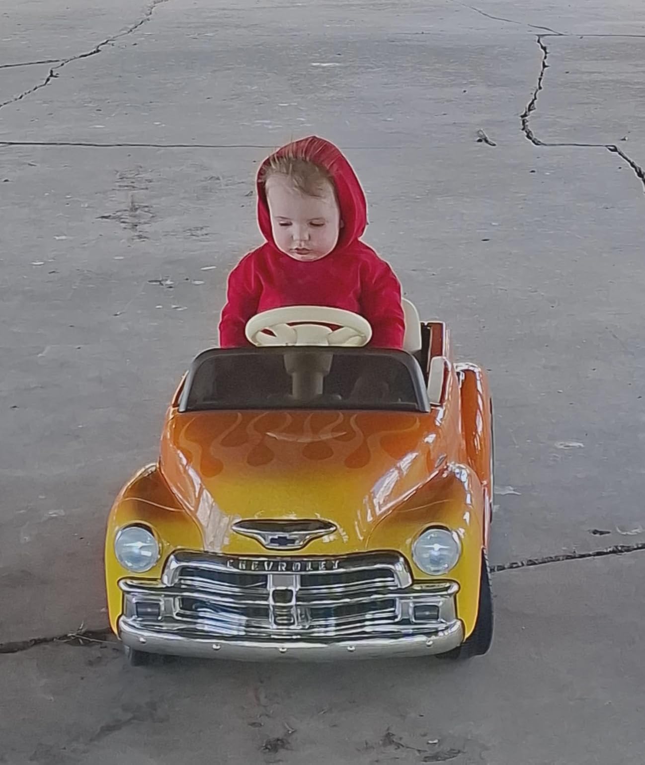 Joywhale 12V Kids Ride on Car Licensed Chevrolet 3100,Vintage Chevy Ride On customer photo 1